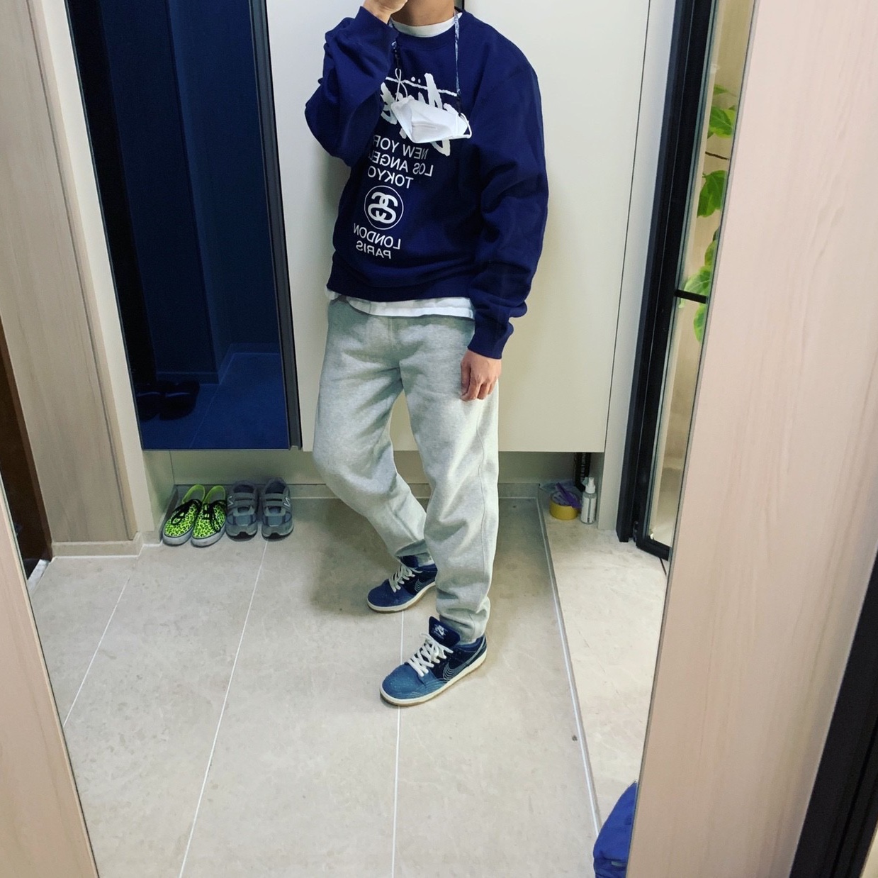 Nike SB Dunk Low Pro Mystic Navy 착용 스타일