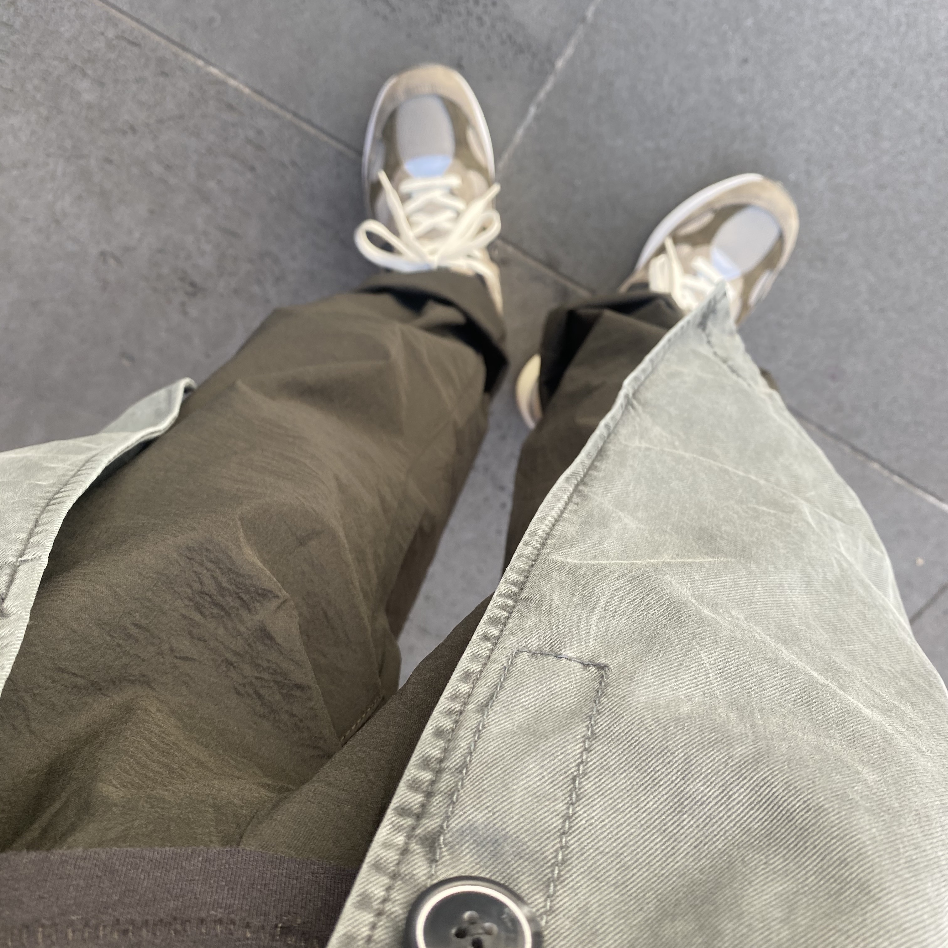 New Balance x JJJJound 992 Made in USA Grey 착용 스타일