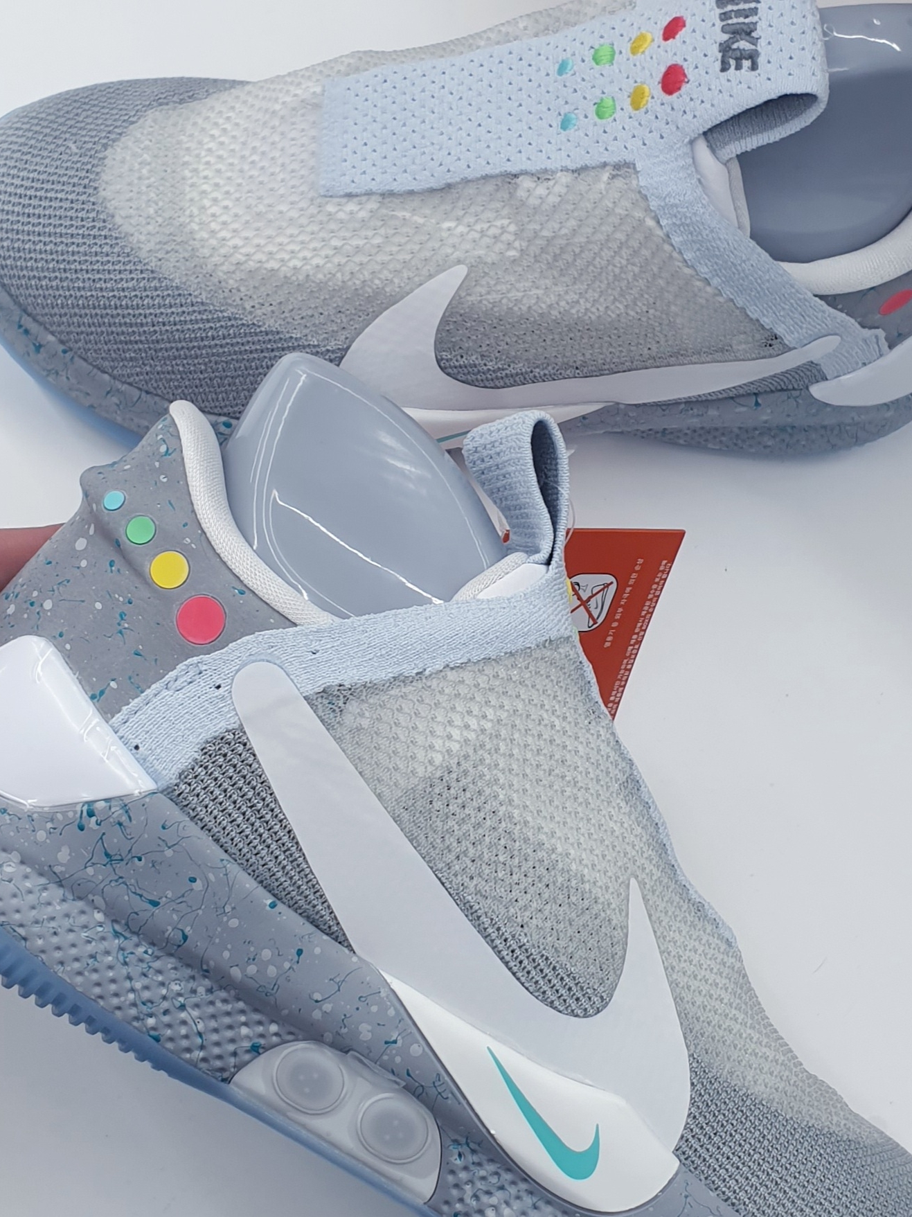 Nike Adapt BB Mag (KR Charger) 착용 스타일