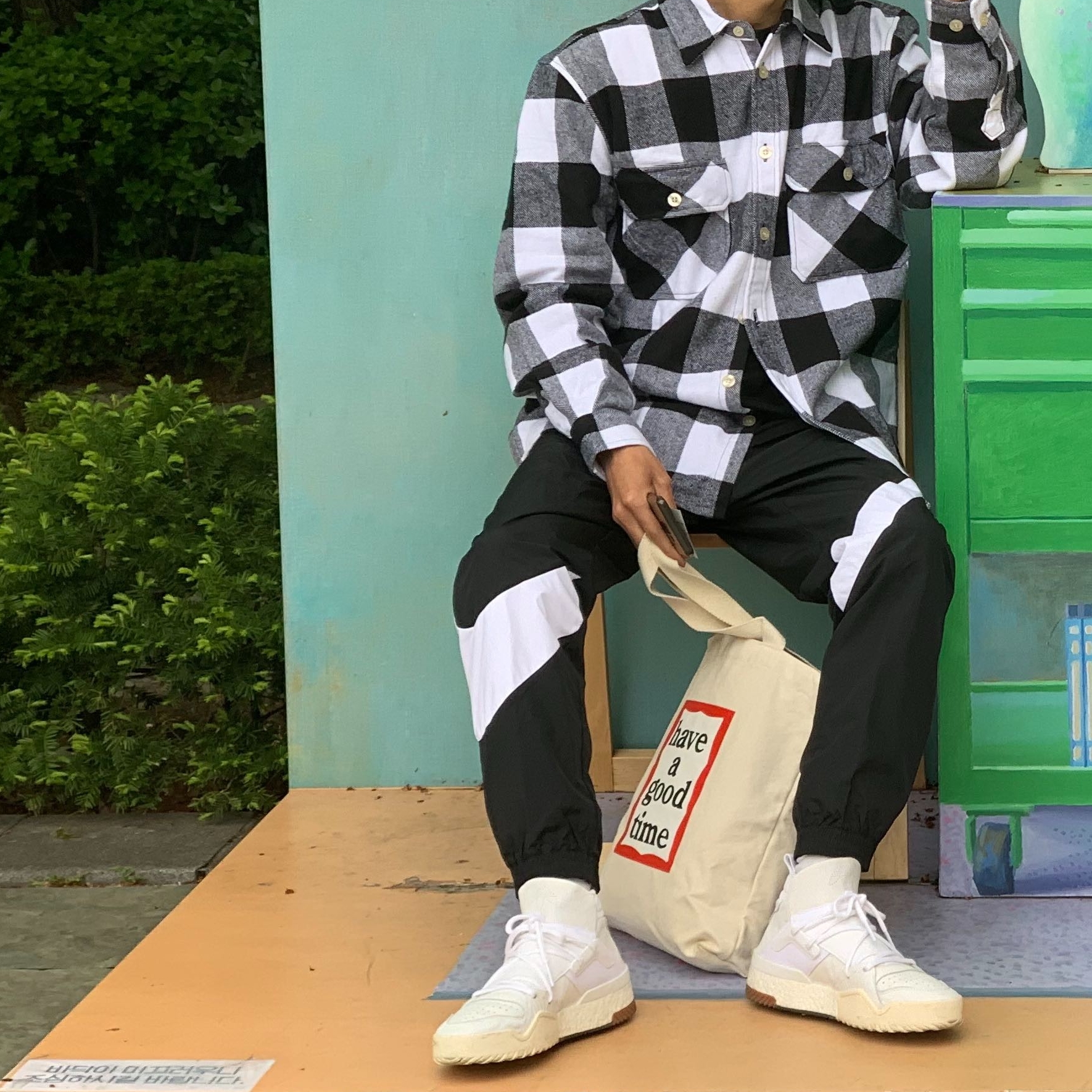 Adidas x Alexander Wang B-Ball Triple White 착용 스타일