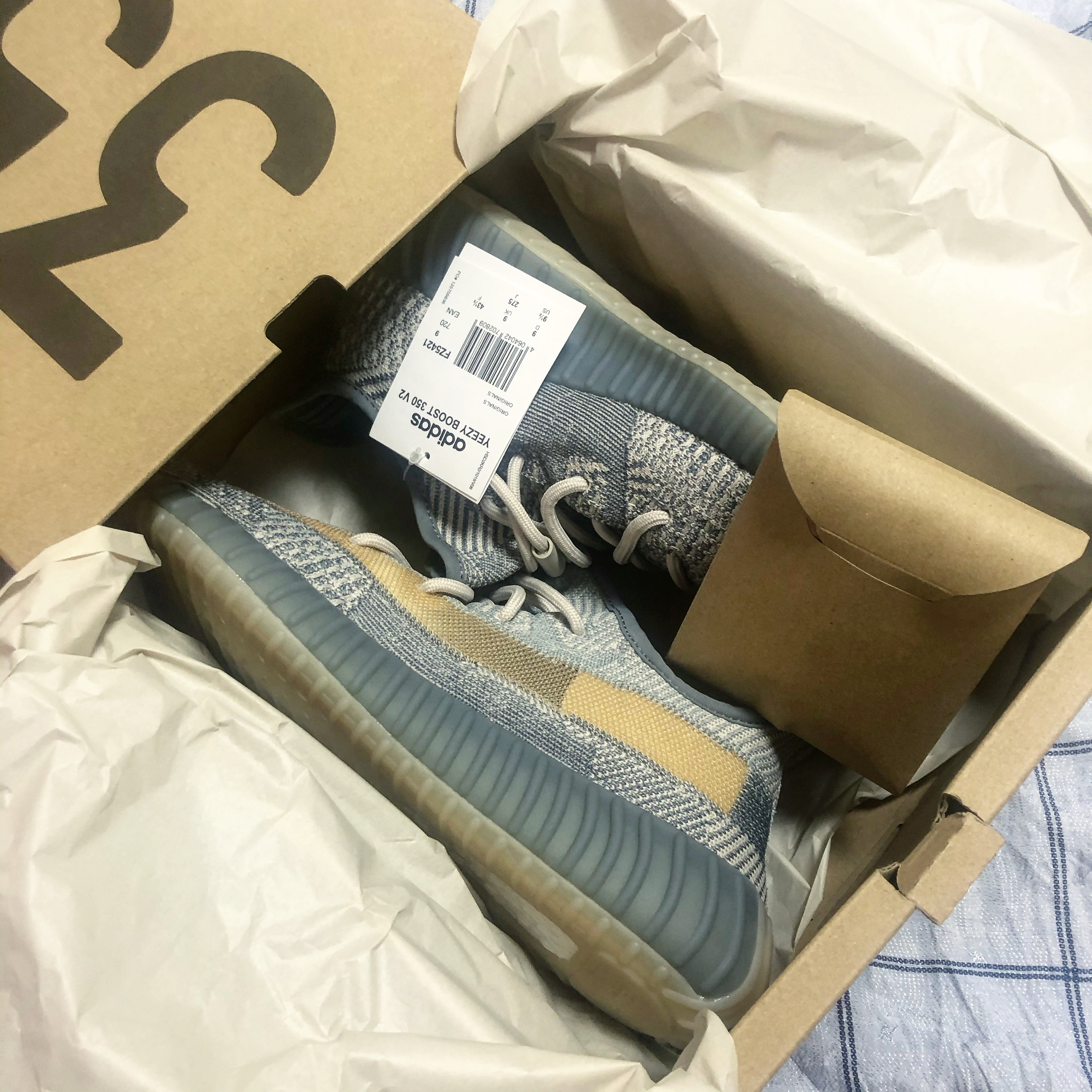 Adidas Yeezy Boost 350 V2 Israfil, (Kids) Adidas Yeezy Boost 350 V2 Israfil 착용 스타일
