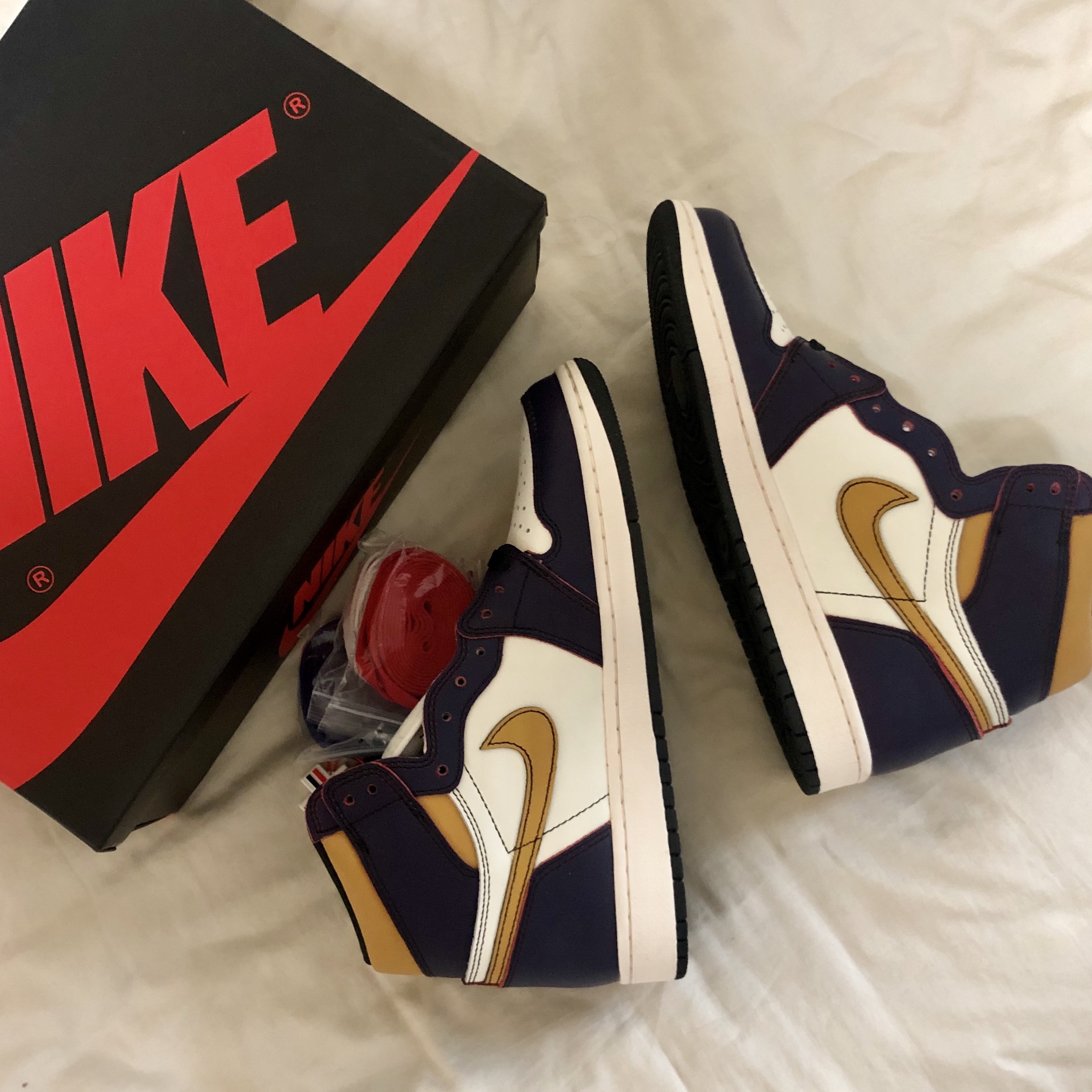Jordan 1 Retro High OG Defiant SB LA to Chicago 착용 스타일
