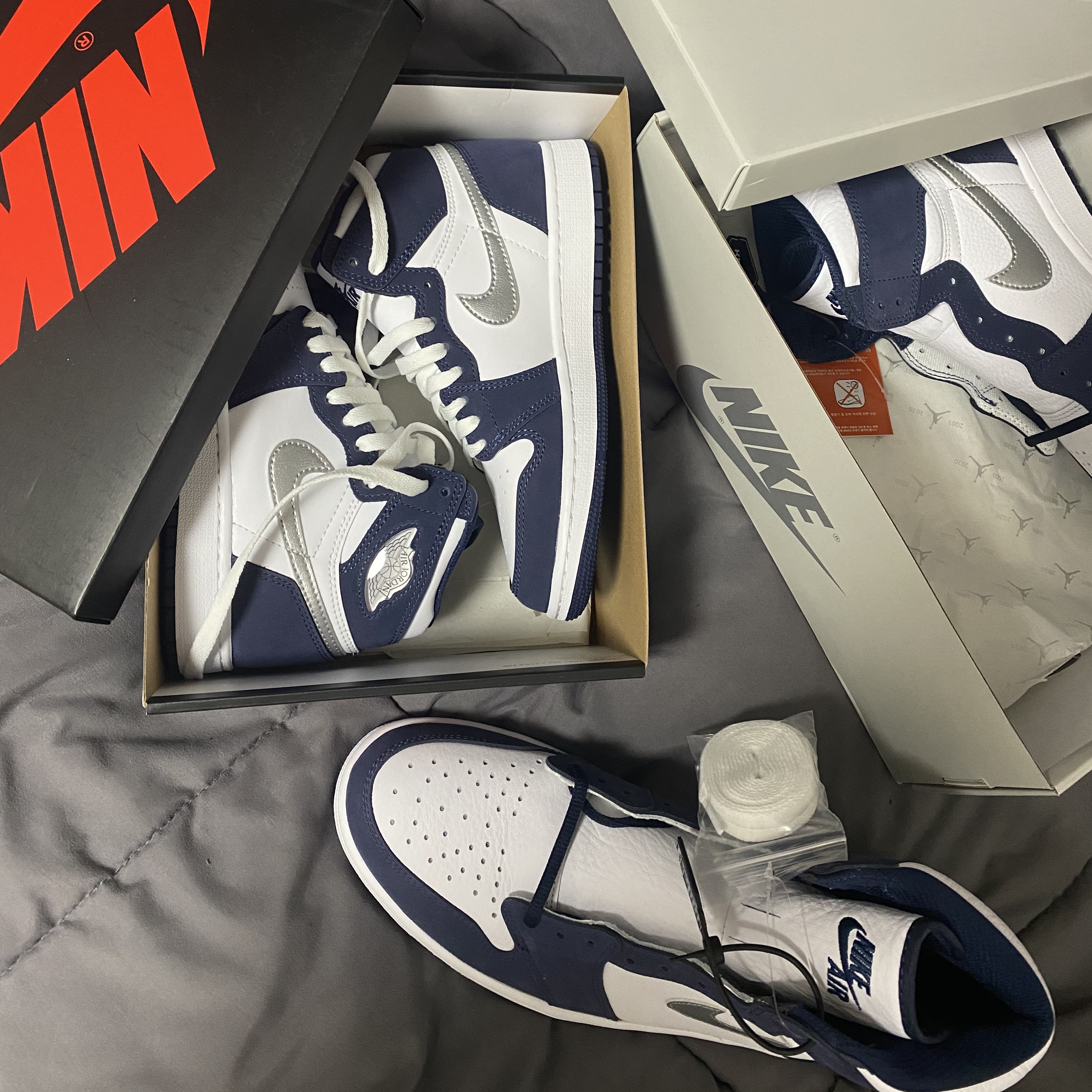Jordan 1 Retro High OG CO.JP Midnight Navy, (GS) Jordan 1 Retro High OG CO.JP Midnight Navy 착용 스타일