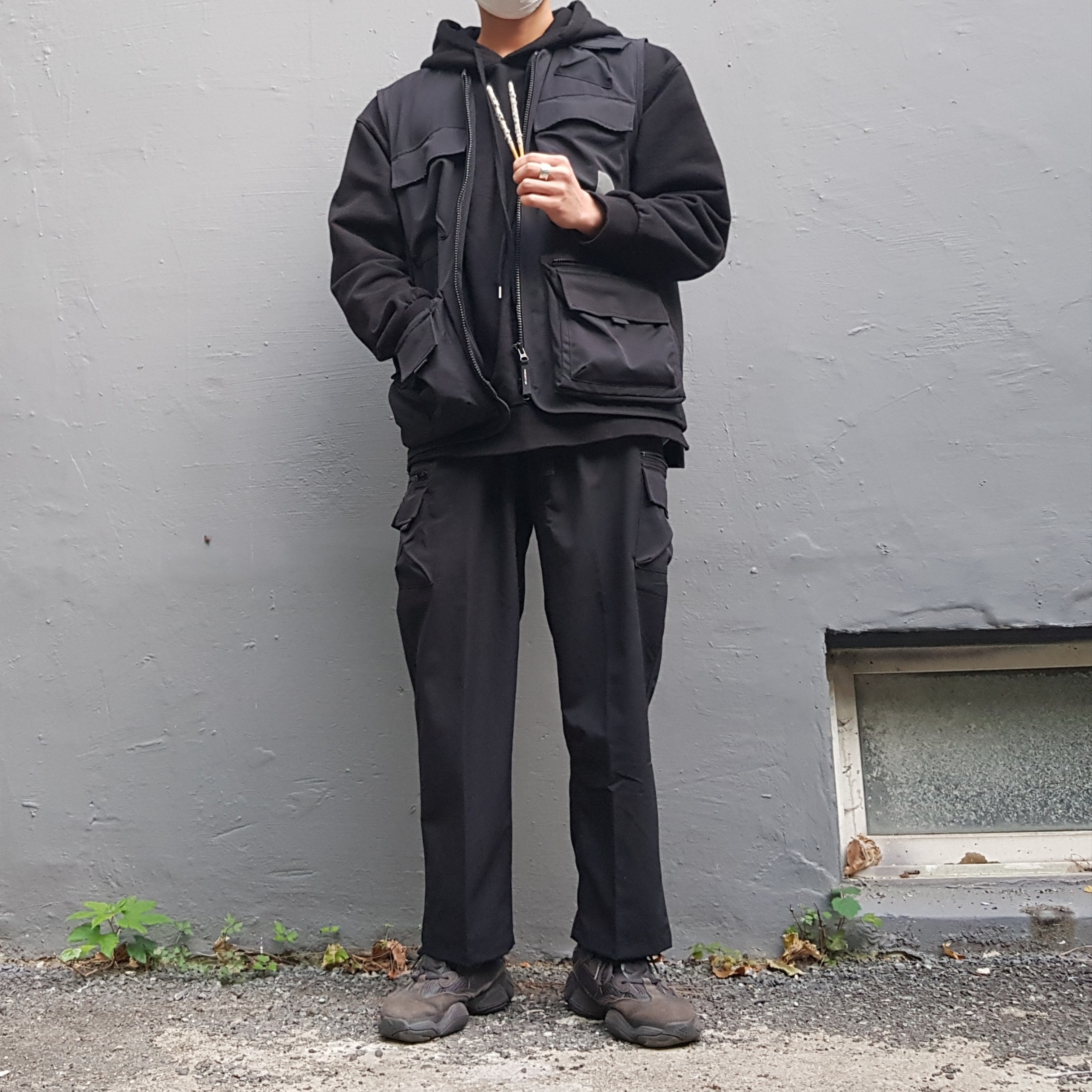 Adidas Yeezy 500 Utility Black 2018/2020 착용 스타일