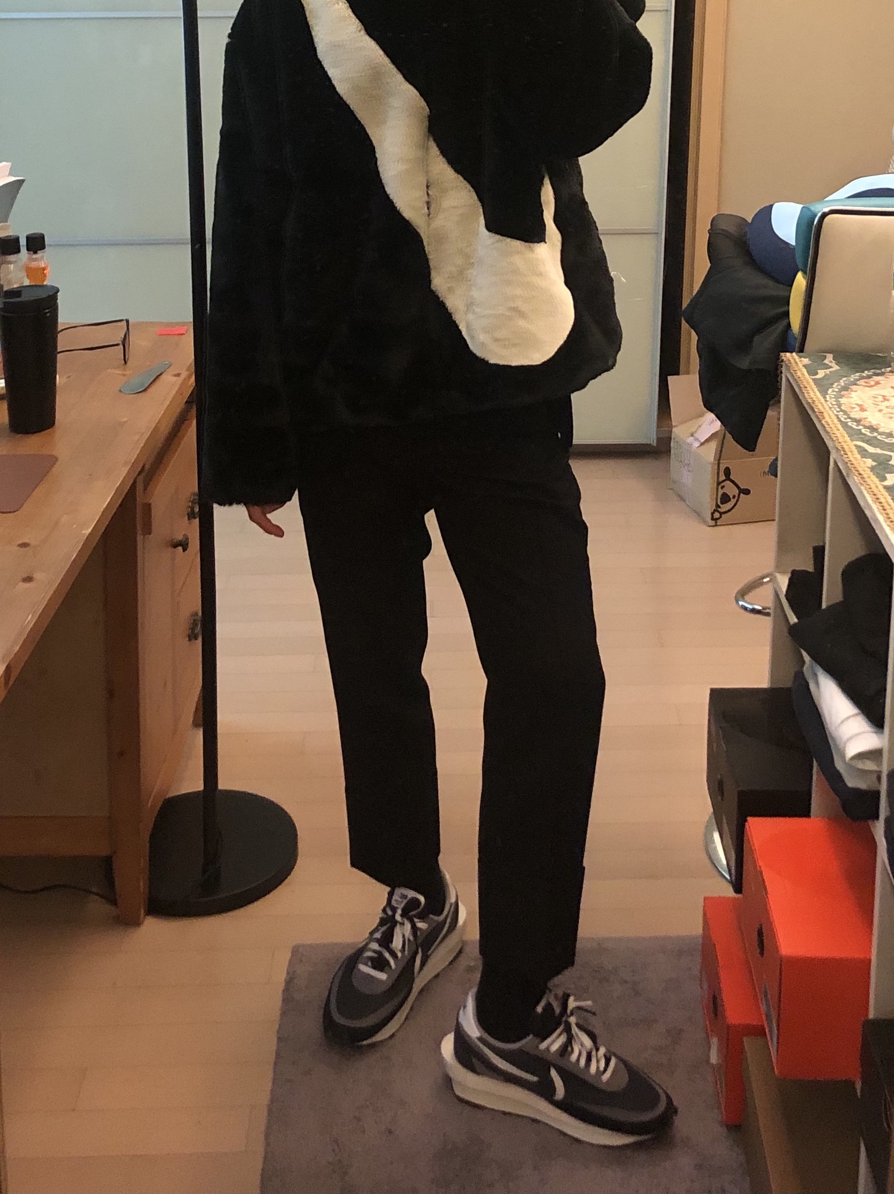 Nike x Sacai LDWaffle Black 착용 스타일