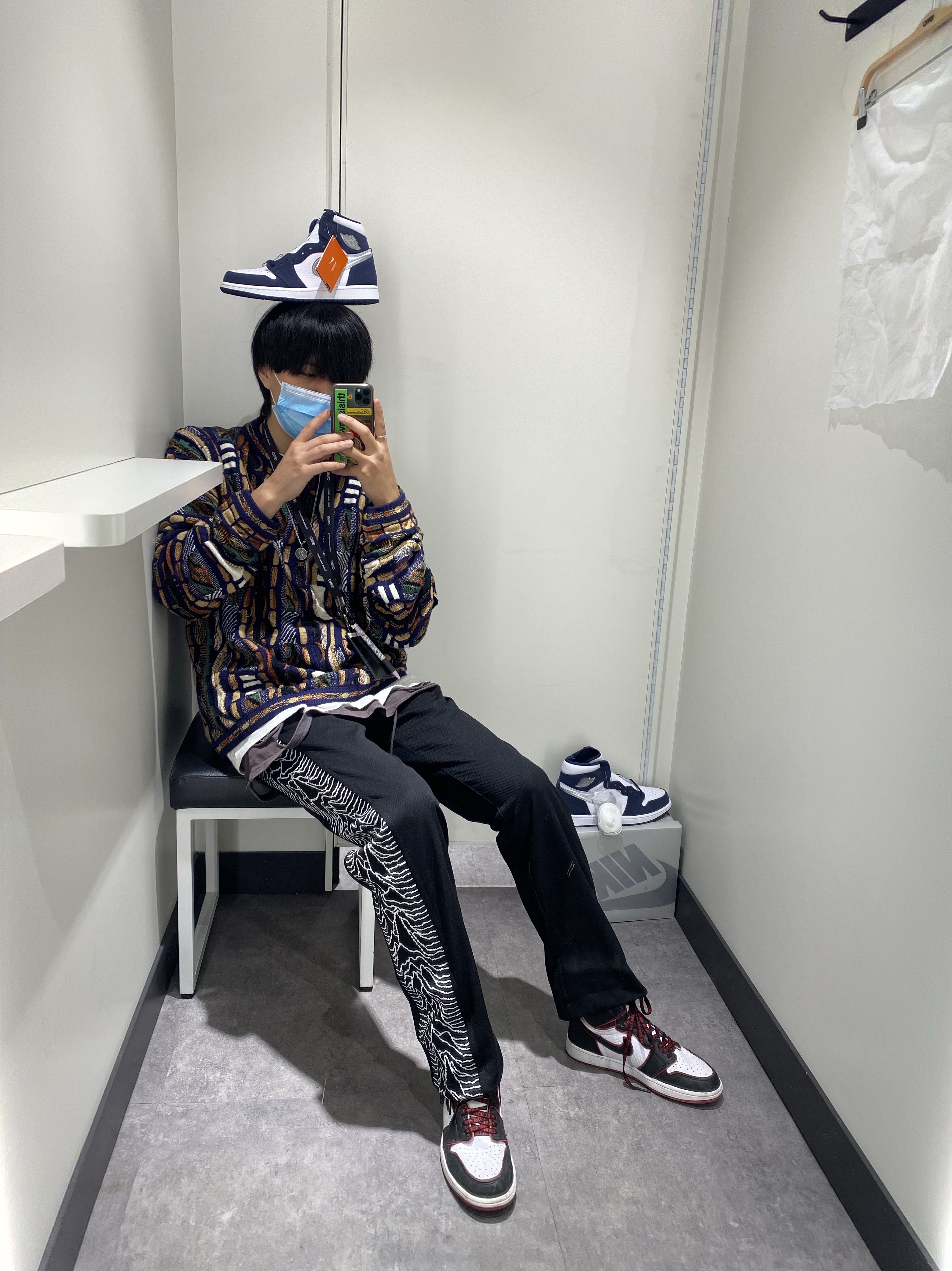 Jordan 1 Retro High OG CO.JP Midnight Navy, Jordan 1 Retro High OG Bloodline 착용 스타일
