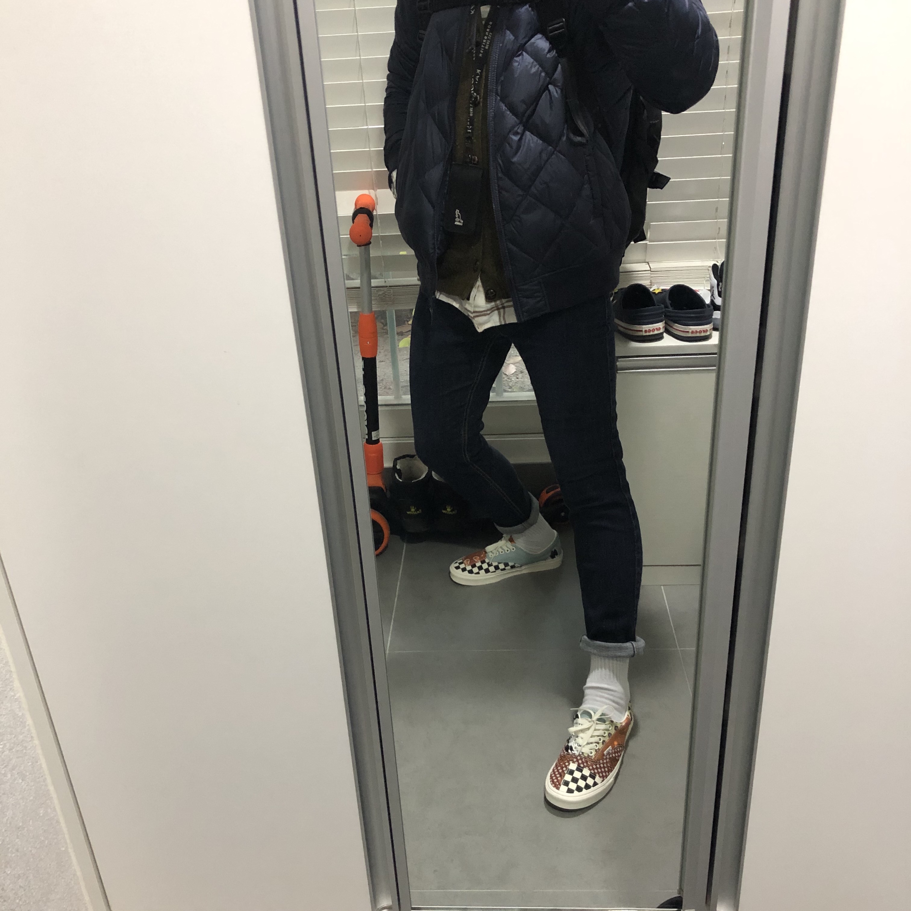 Vans Era Tiger Patchwork 착용 스타일 - 1
