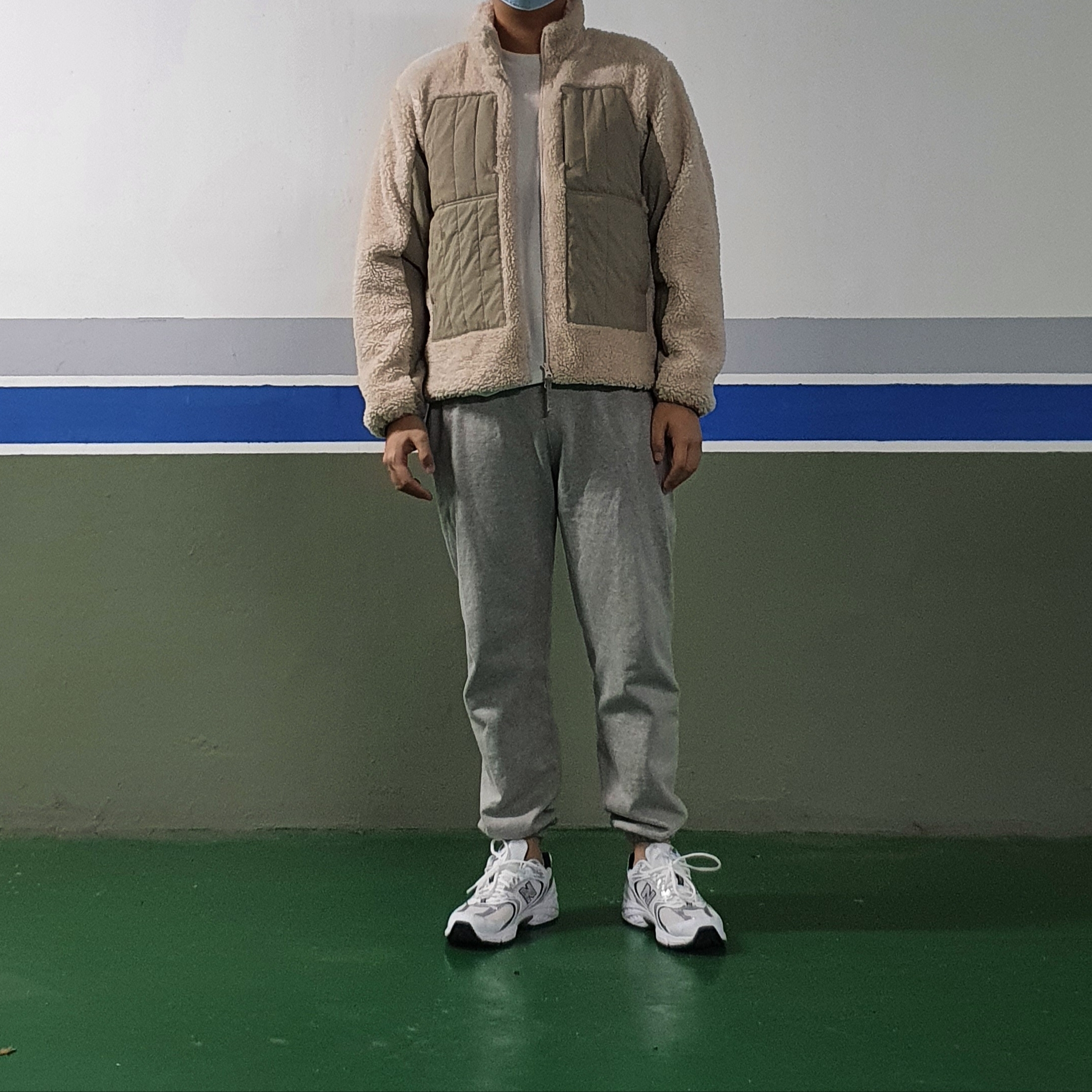 New Balance 530 White 착용 스타일