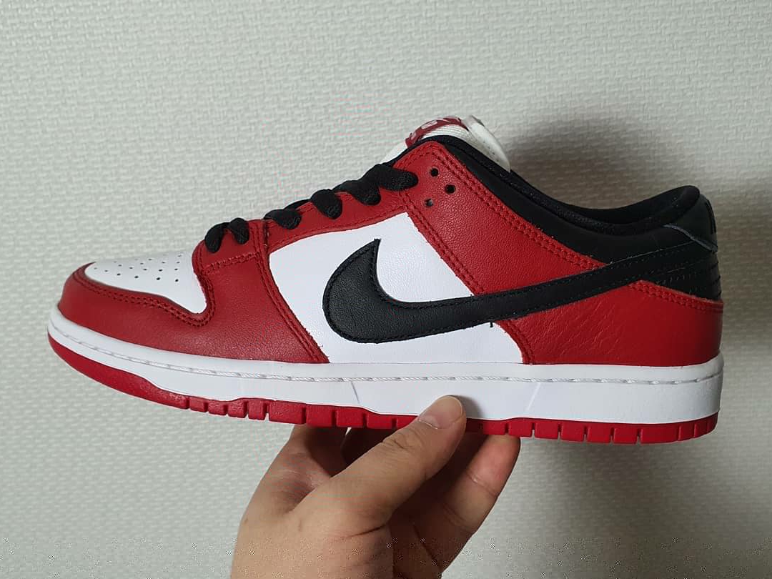 Nike SB Dunk Low Pro Chicago 착용 스타일