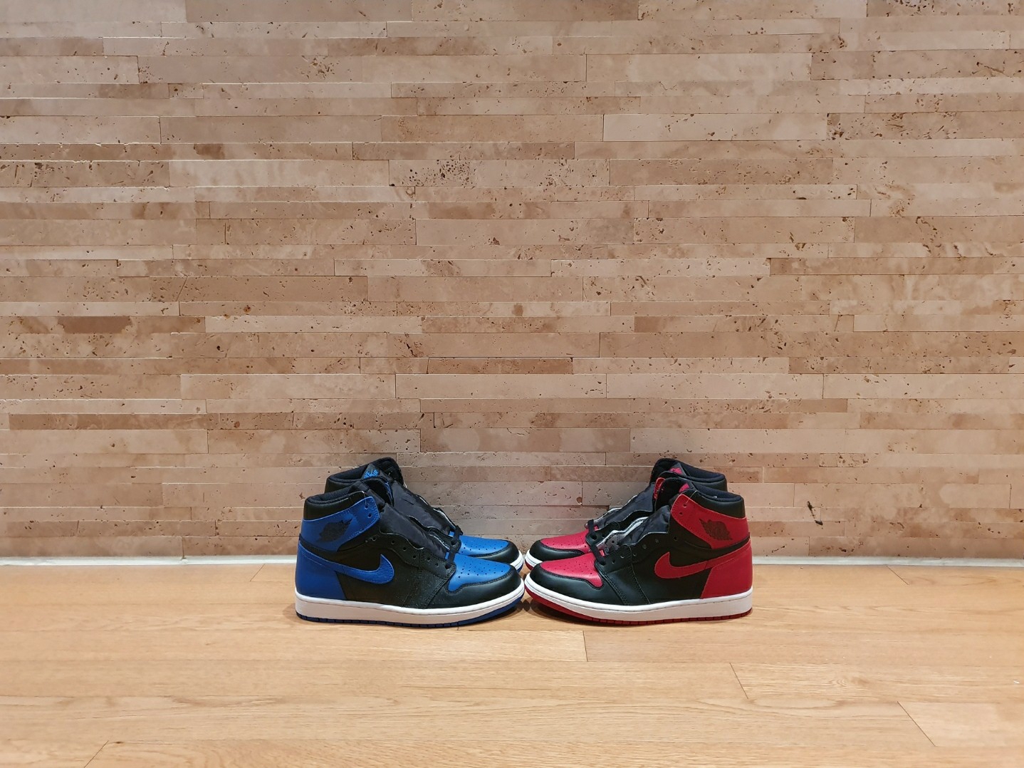 Jordan 1 Retro High OG Bred Banned 2016, Jordan 1 Retro Royal 2017 착용 스타일