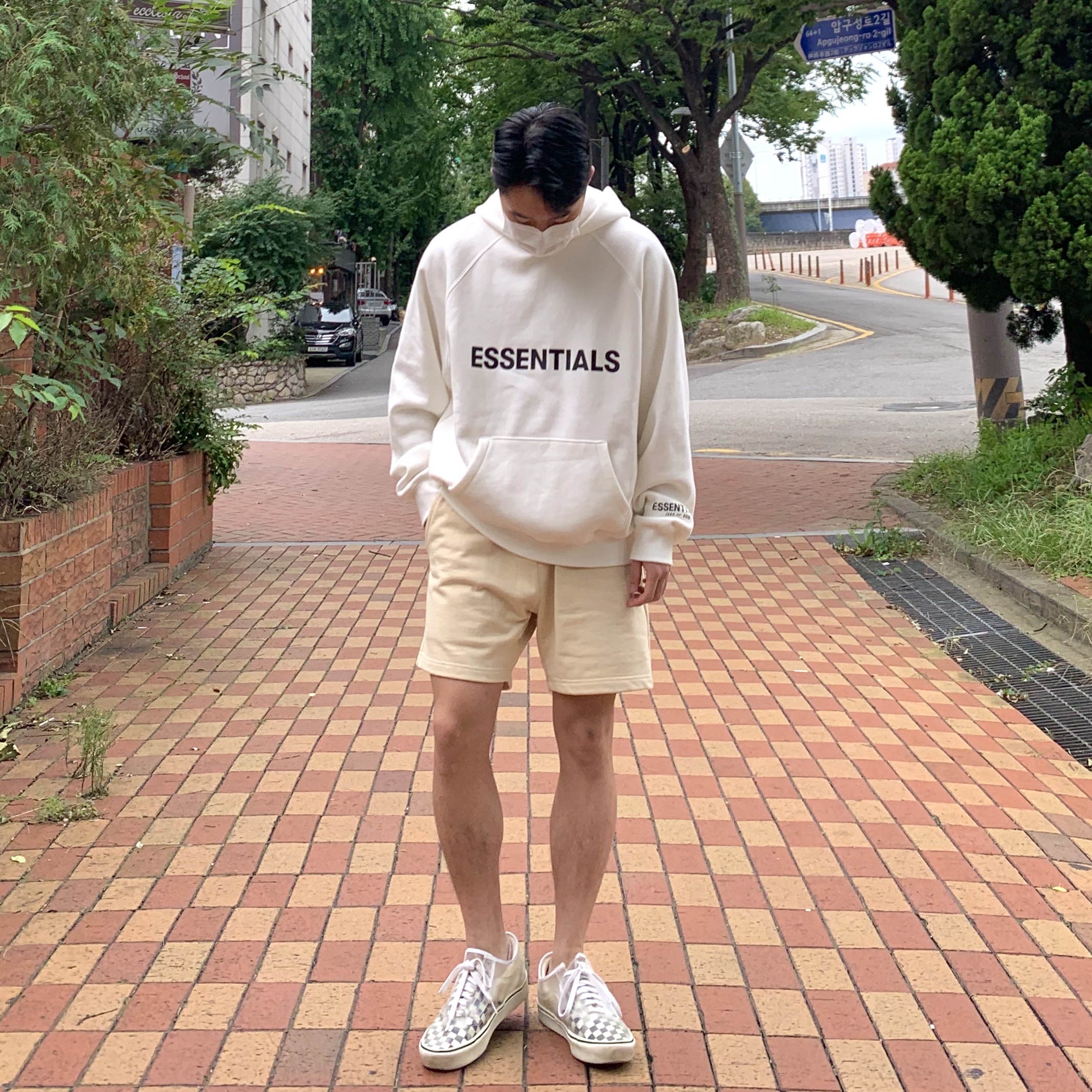 Vans ComfyCush Slip-Skool Checkerboard White 착용 스타일