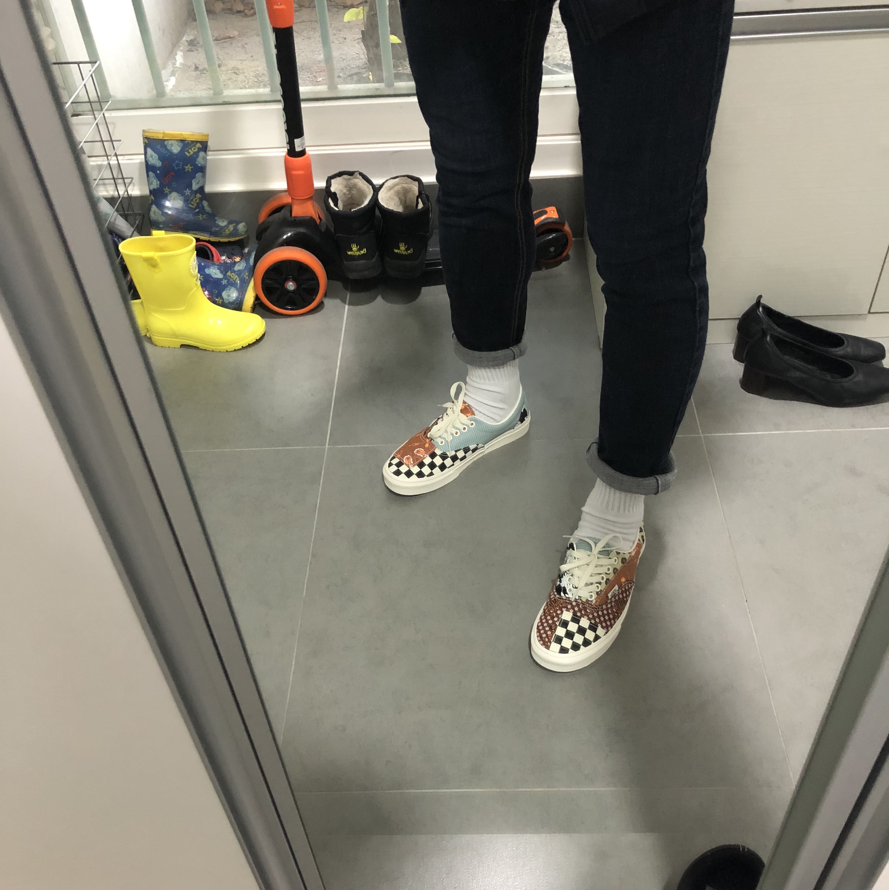 Vans Era Tiger Patchwork 착용 스타일 - 2