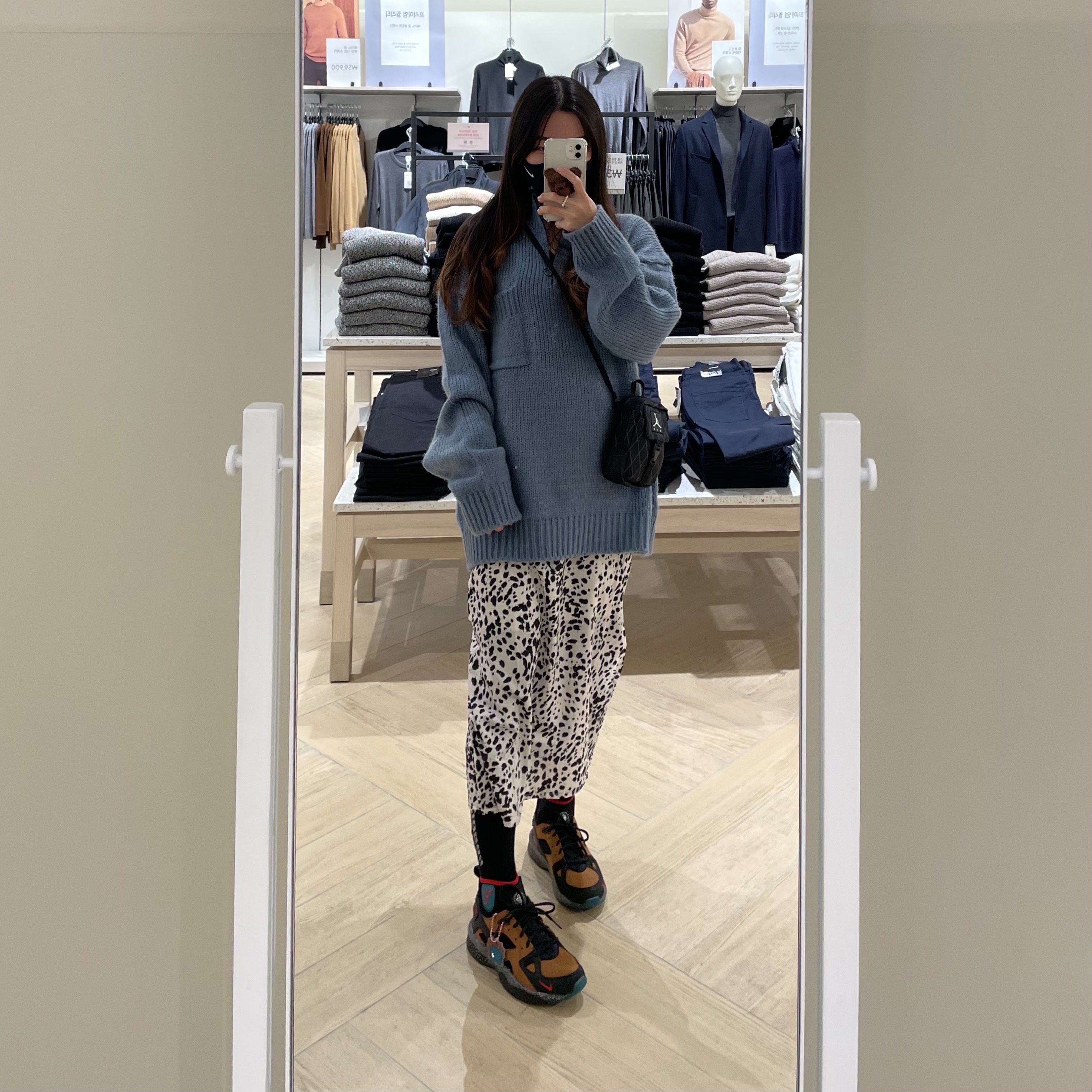 (W) Nike x Olivia Kim Air Mowabb No Cover 착용 스타일