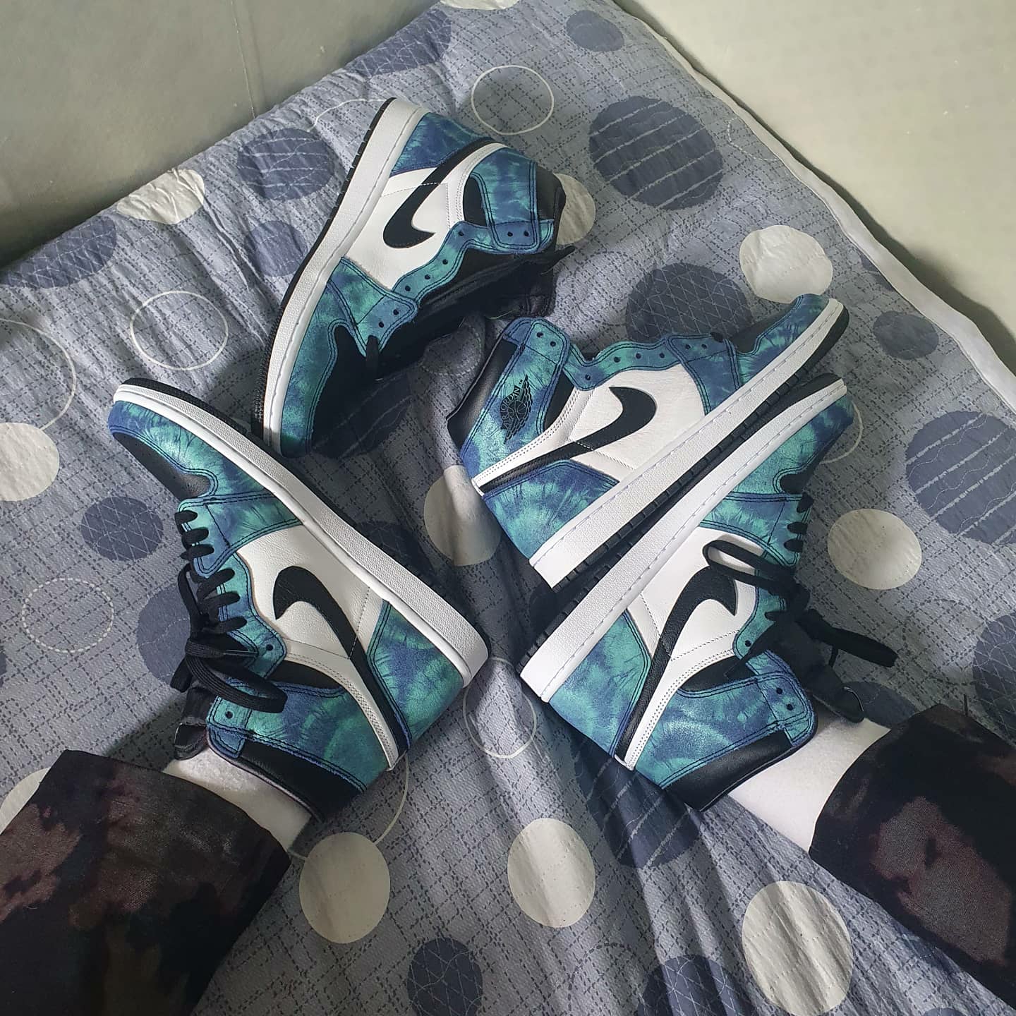 (W) Jordan 1 Retro High Tie-Dye 착용 스타일