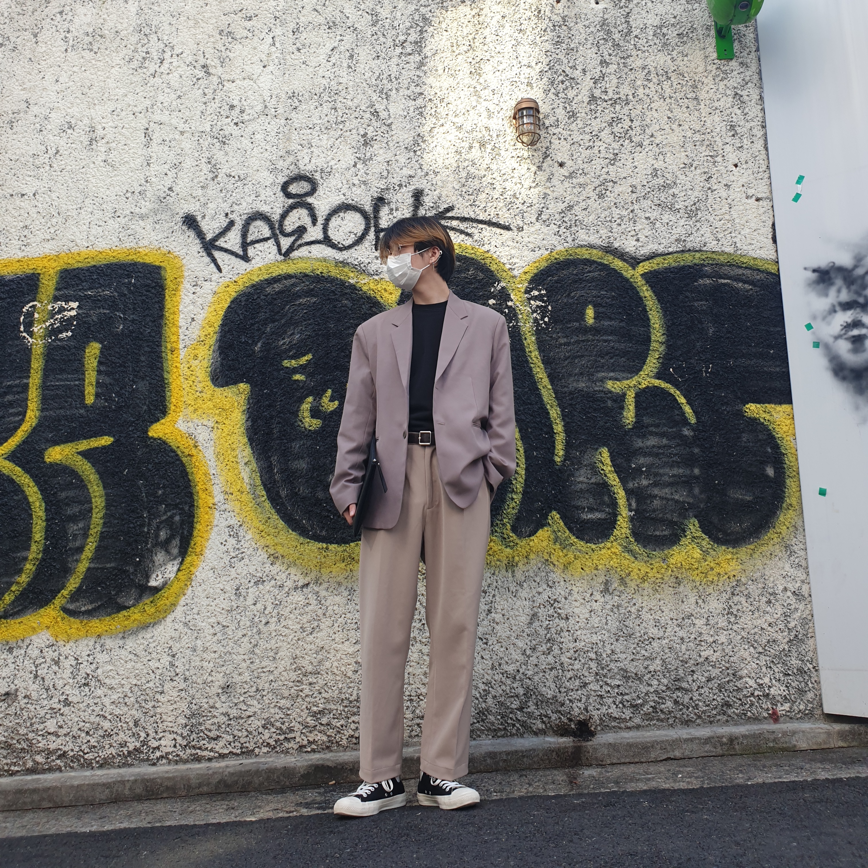 Converse x Play Comme des Garcons Chuck 70 Ox Black 착용 스타일