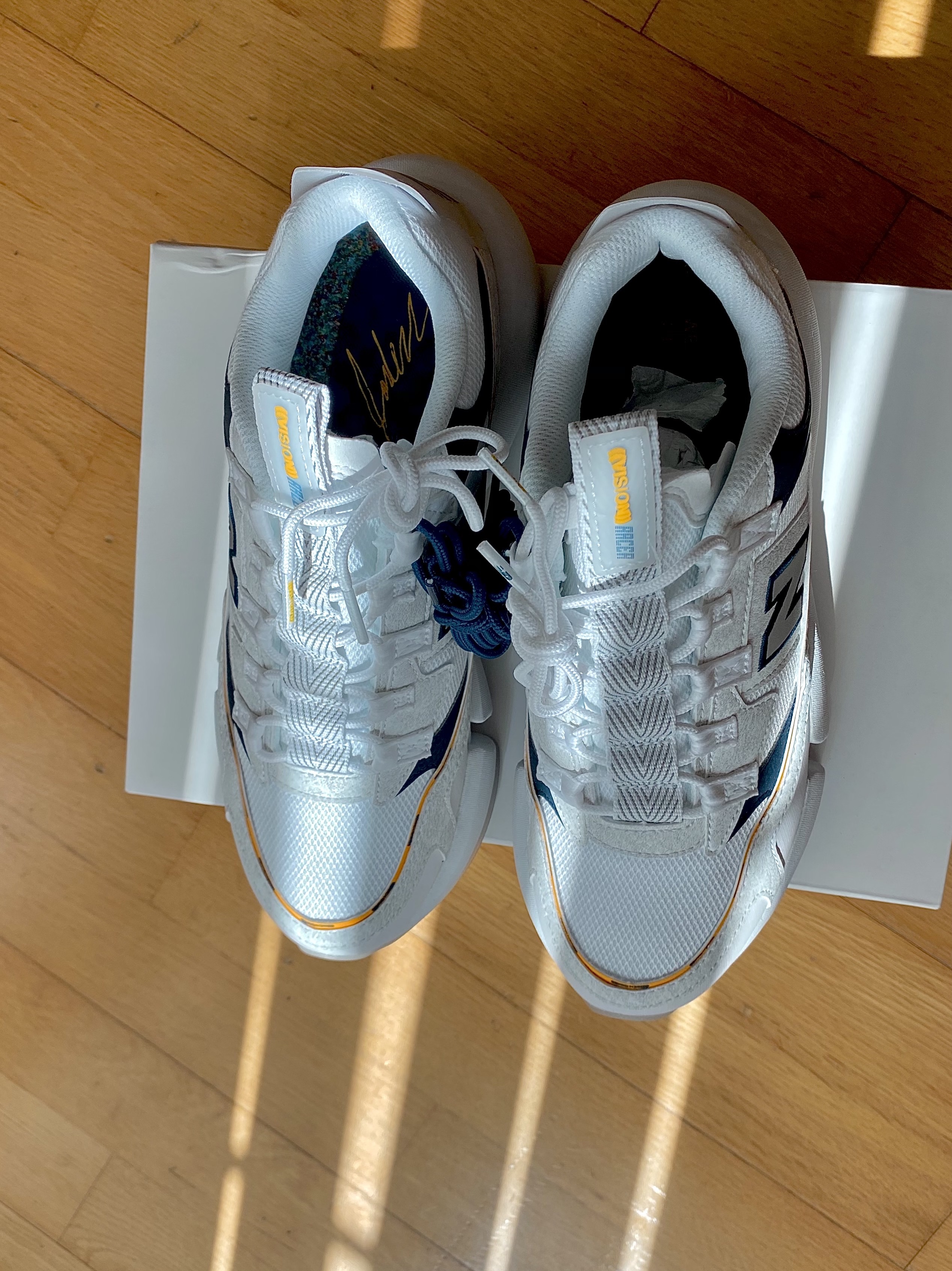 New Balance x Jaden Smith Vision Racer White 착용 스타일