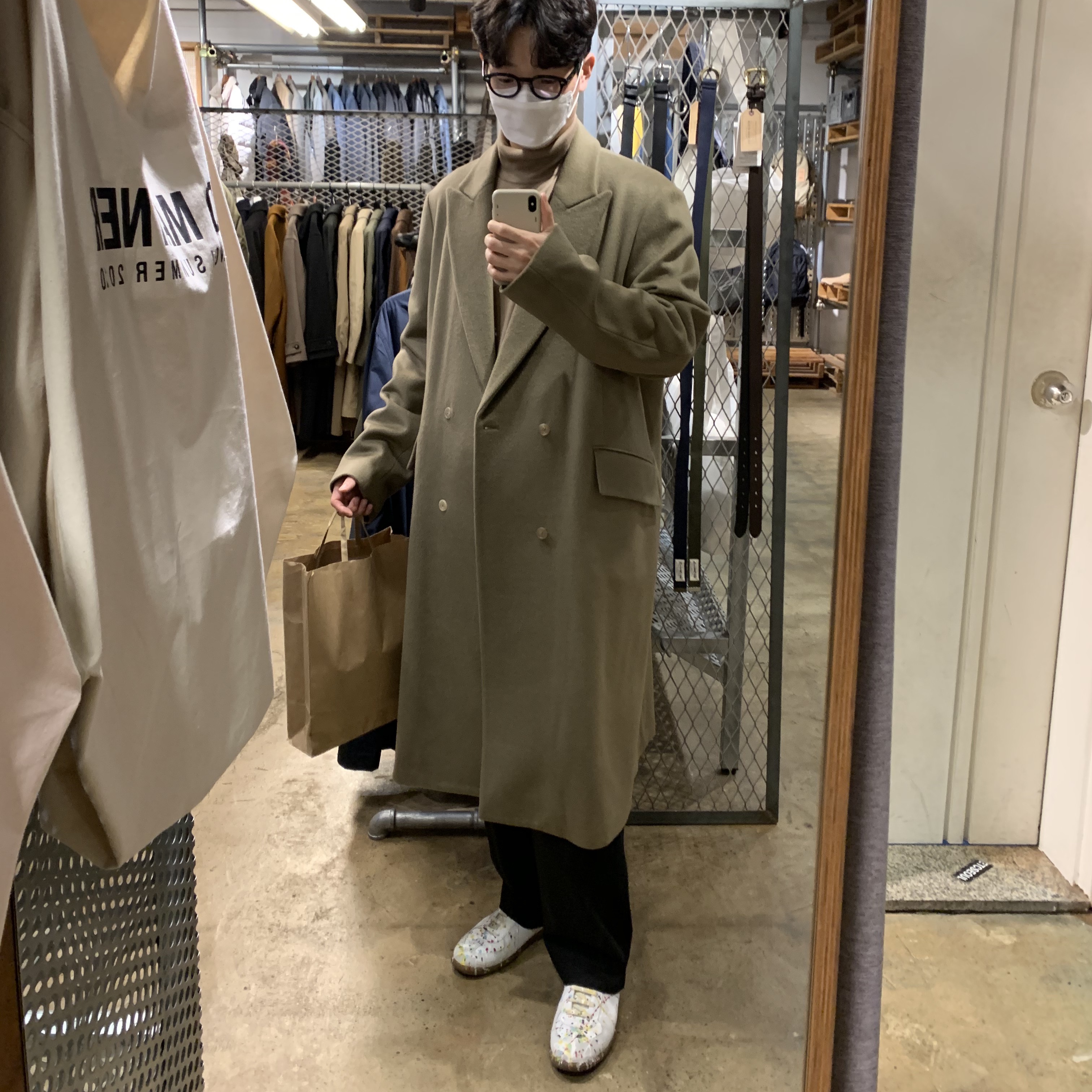 Maison Margiela Replica Paint Drop Sneakers 착용 스타일