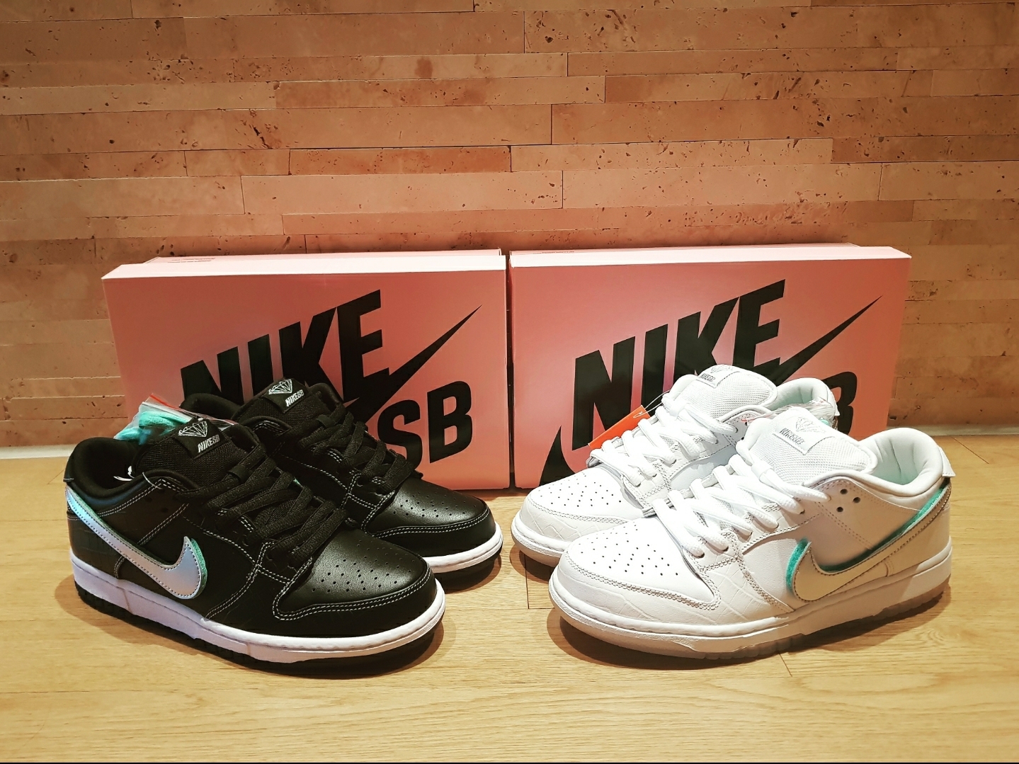 Nike x Diamond Supply Co. SB Dunk Low Black Diamond, Nike x Diamond Supply Co. SB Dunk Low White Diamond 착용 스타일