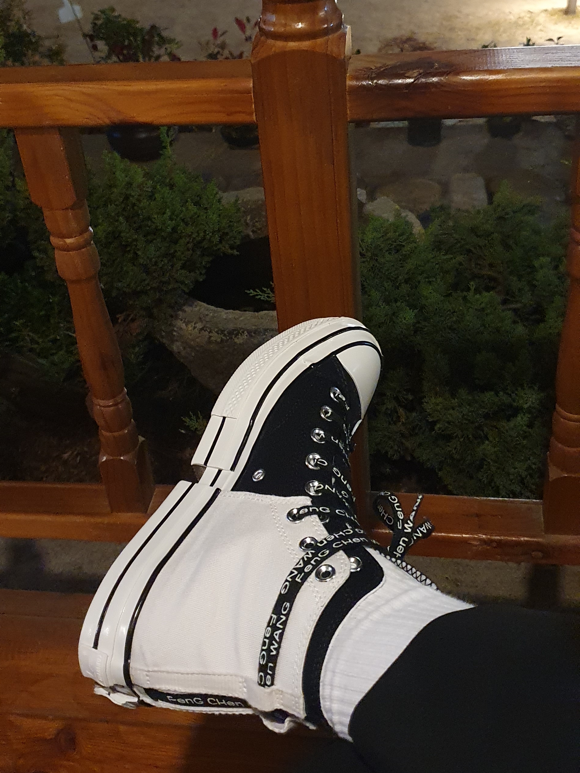 Converse x Feng Chen Wang Chuck 70 2-in-1 Natural Ivory Black 착용 스타일