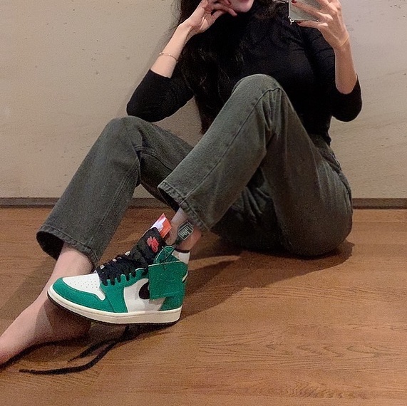 (W) Jordan 1 Retro High OG Lucky Green 착용 스타일