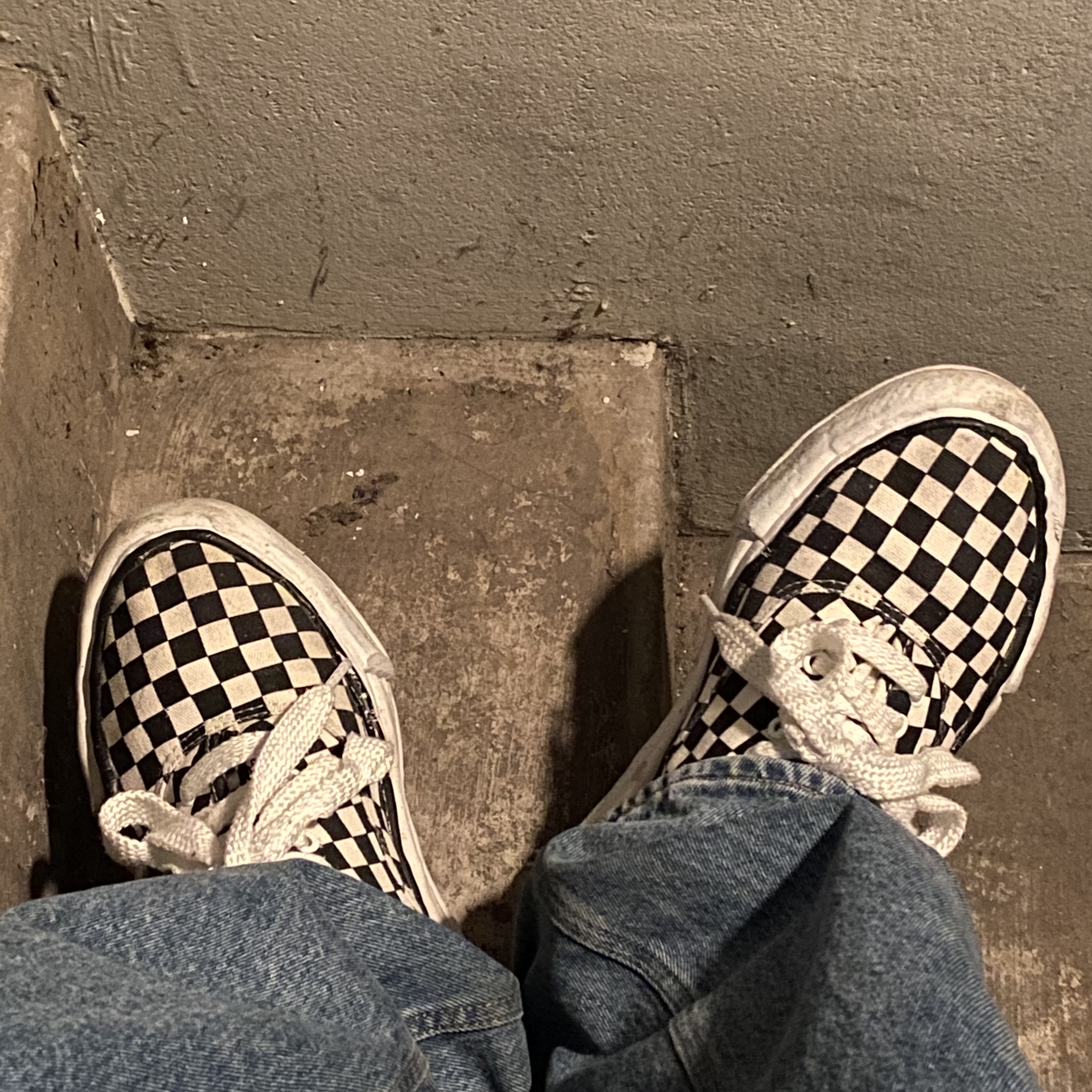 Maison Mihara Yasuhiro Baker OG Sole Canvas Low Cut Sneakers Black 착용 스타일