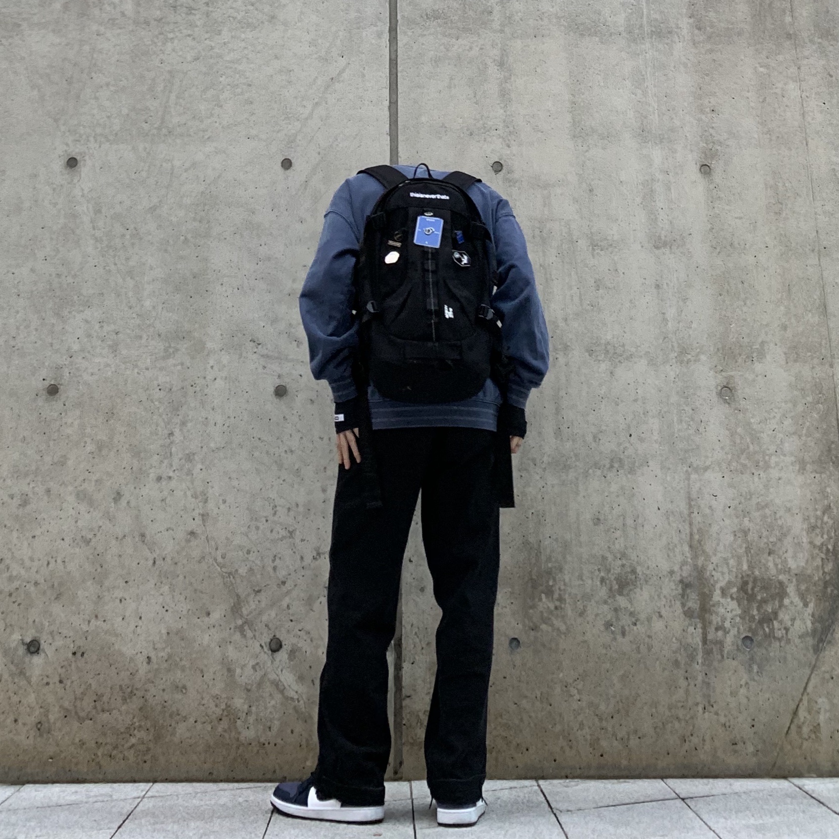 Jordan 1 Mid Obsidian Sanded Purple 착용 스타일 - 2