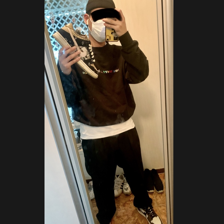 Nike x Travis Scott SB Dunk Low, Jordan 1 x Travis Scott Retro High OG SP Mocha 착용 스타일