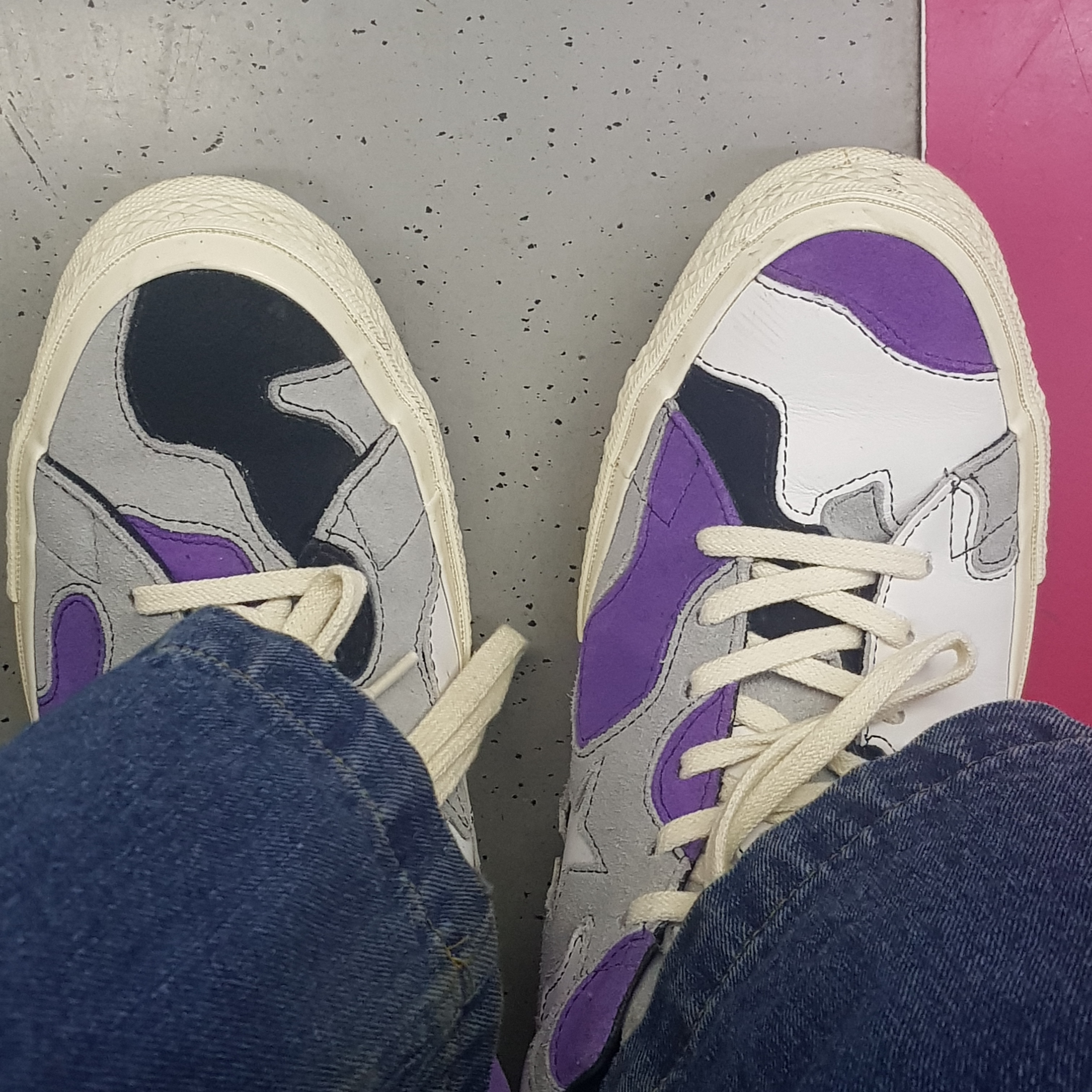Converse x SNS One Star Purple Camo 착용 스타일 - 2