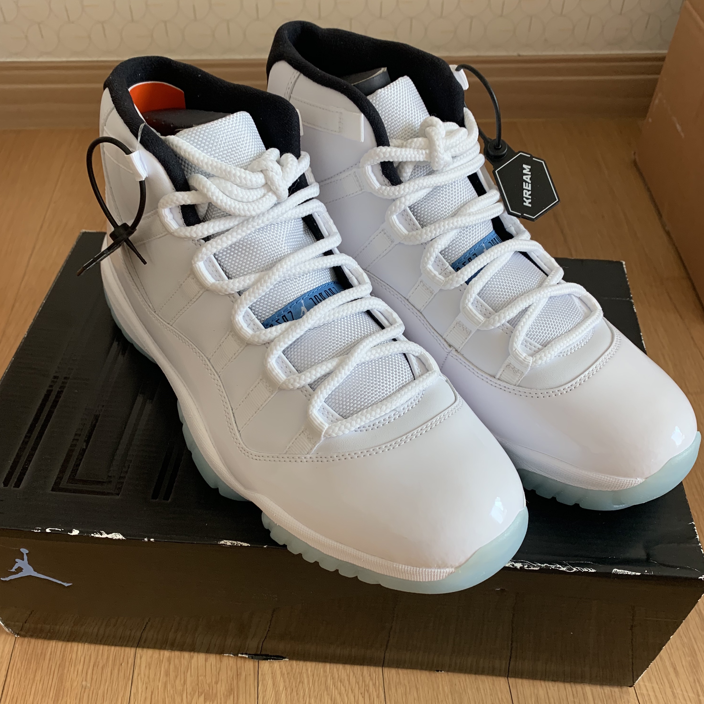Jordan 11 Retro Legend Blue 2014 착용 스타일