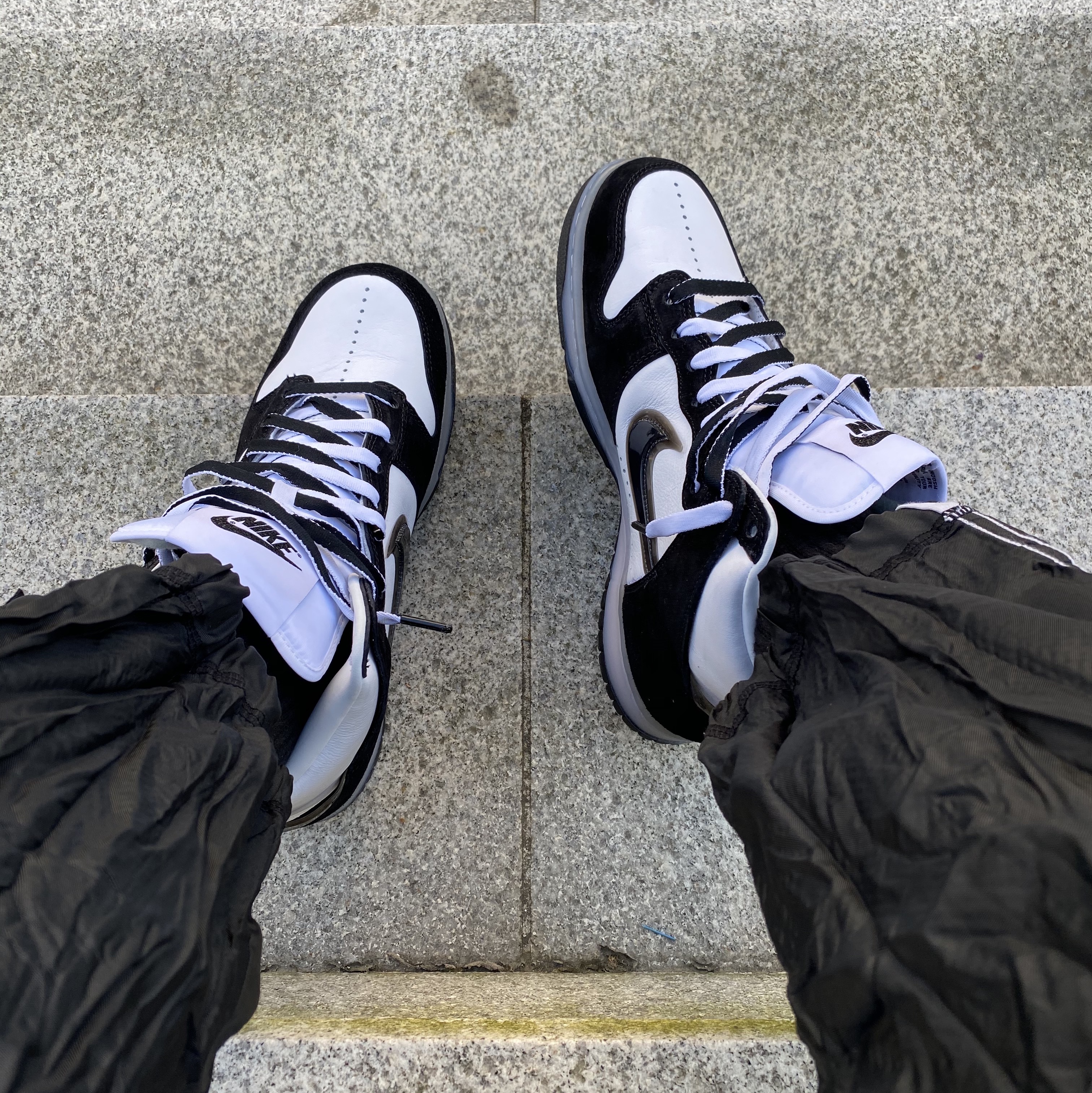 Nike x Slam Jam Dunk High SP Clear Black 착용 스타일