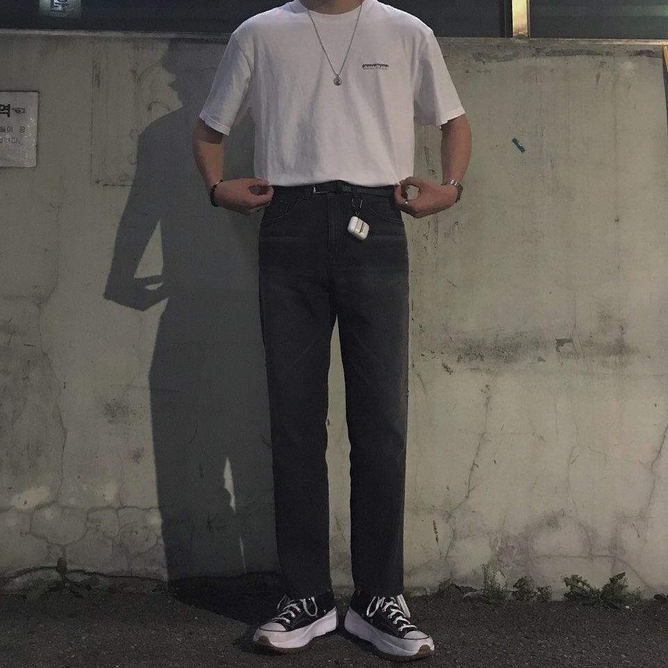 Converse Run Star Hike Hi Black White Gum 착용 스타일