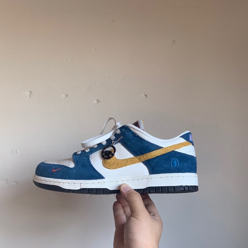 Nike x Kasina Dunk Low Road Sign - Kasina Exclusive, Nike x Kasina Dunk Low 80's Bus 착용 스타일 - 2
