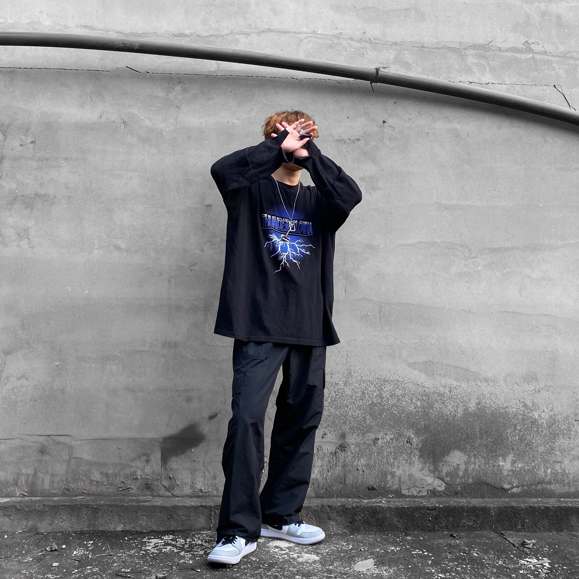 Jordan 1 Mid Light Smoke Grey 착용 스타일