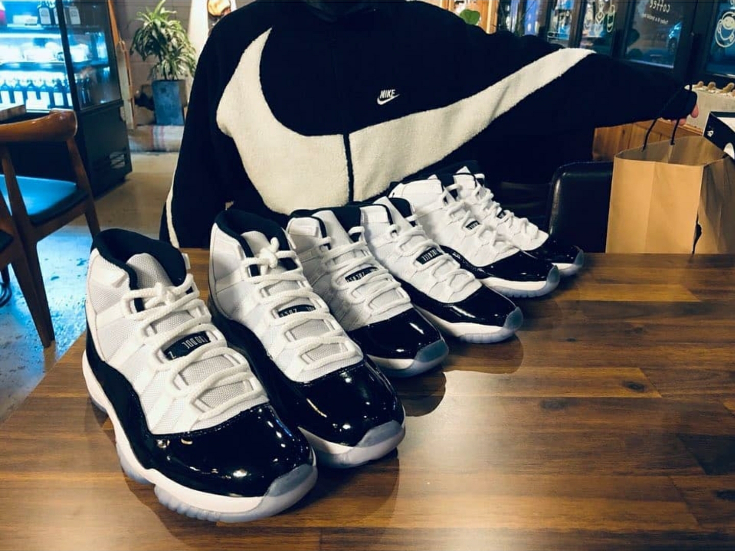 Jordan 11 Retro Concord 2018 착용 스타일