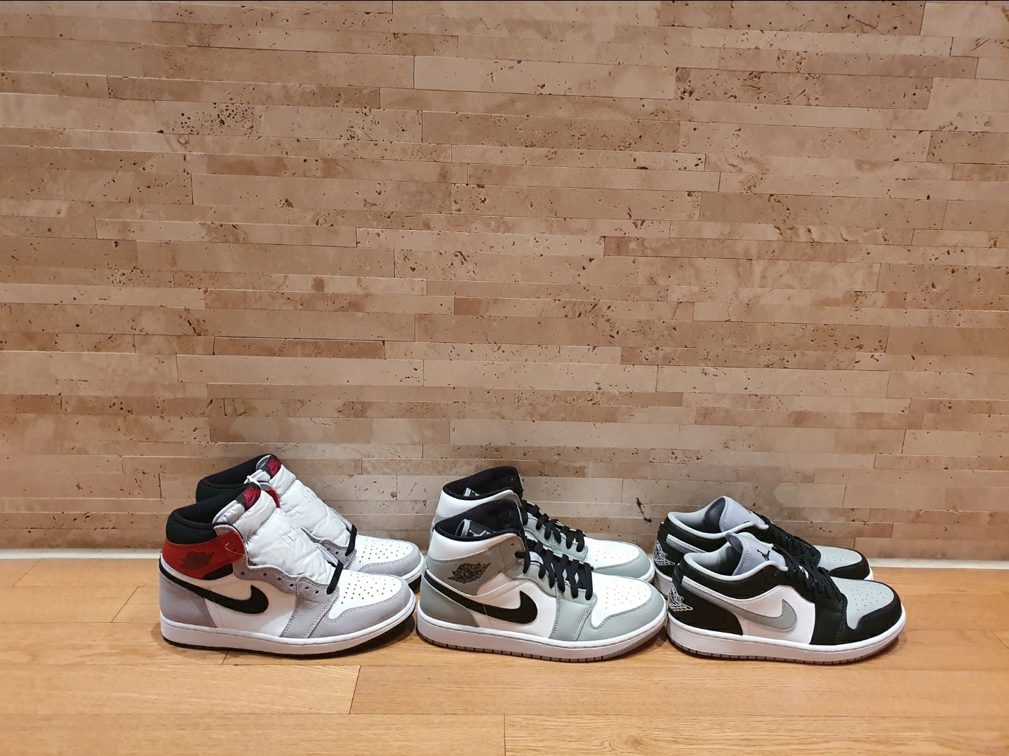 Jordan 1 Retro High OG Light Smoke Grey, Jordan 1 Mid Light Smoke Grey 착용 스타일