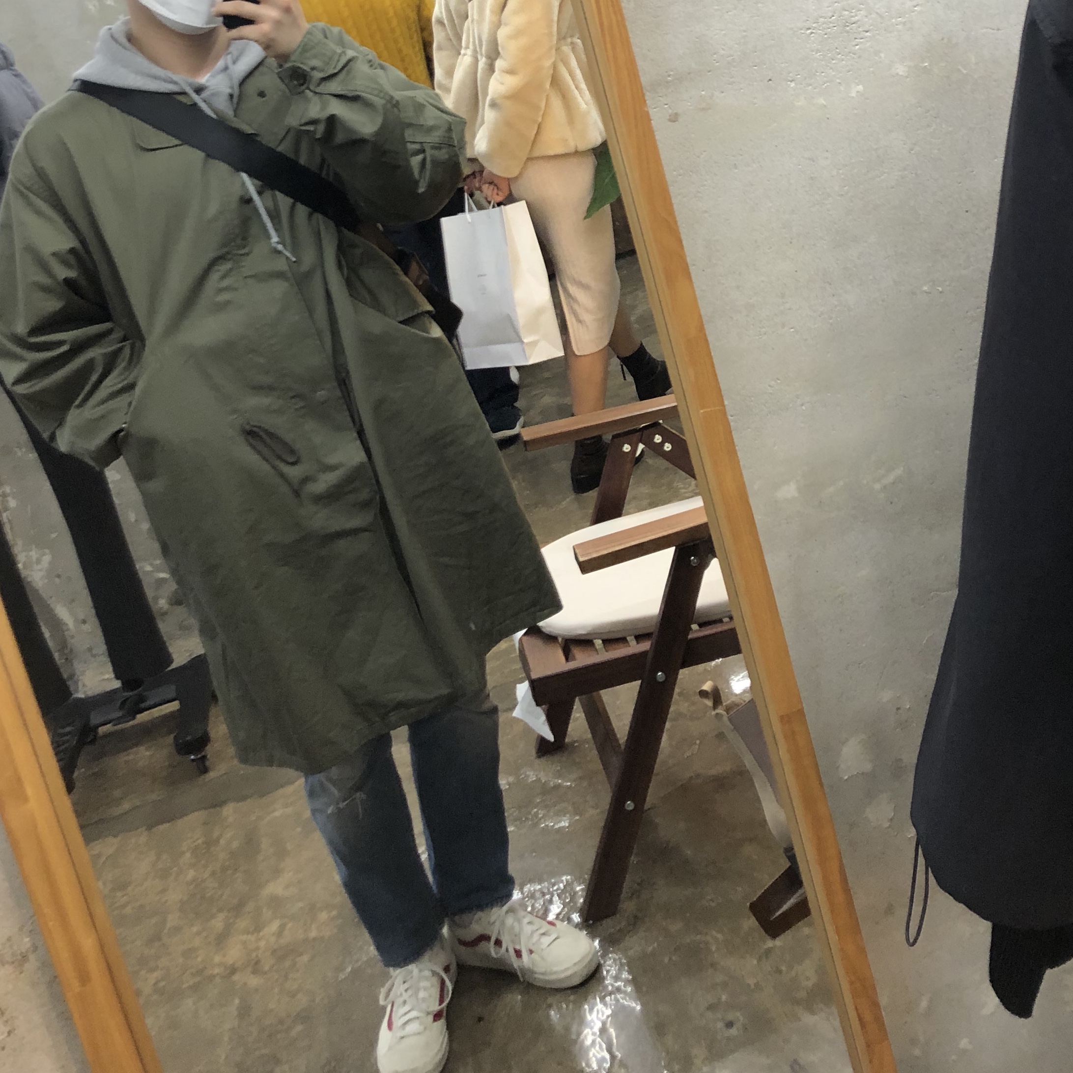 Vans Style 36 Marshmallow Racing Red 착용 스타일