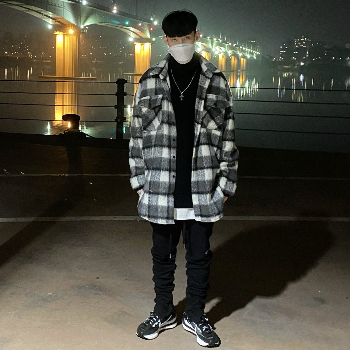 Nike x Sacai VaporWaffle Black White 착용 스타일