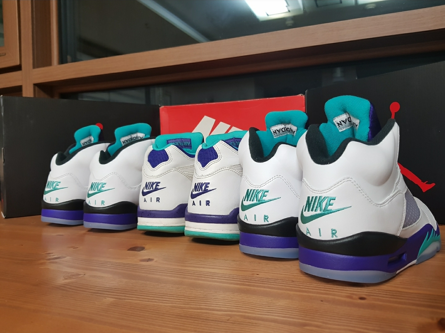 Jordan 5 Retro Grape Fresh Prince 착용 스타일