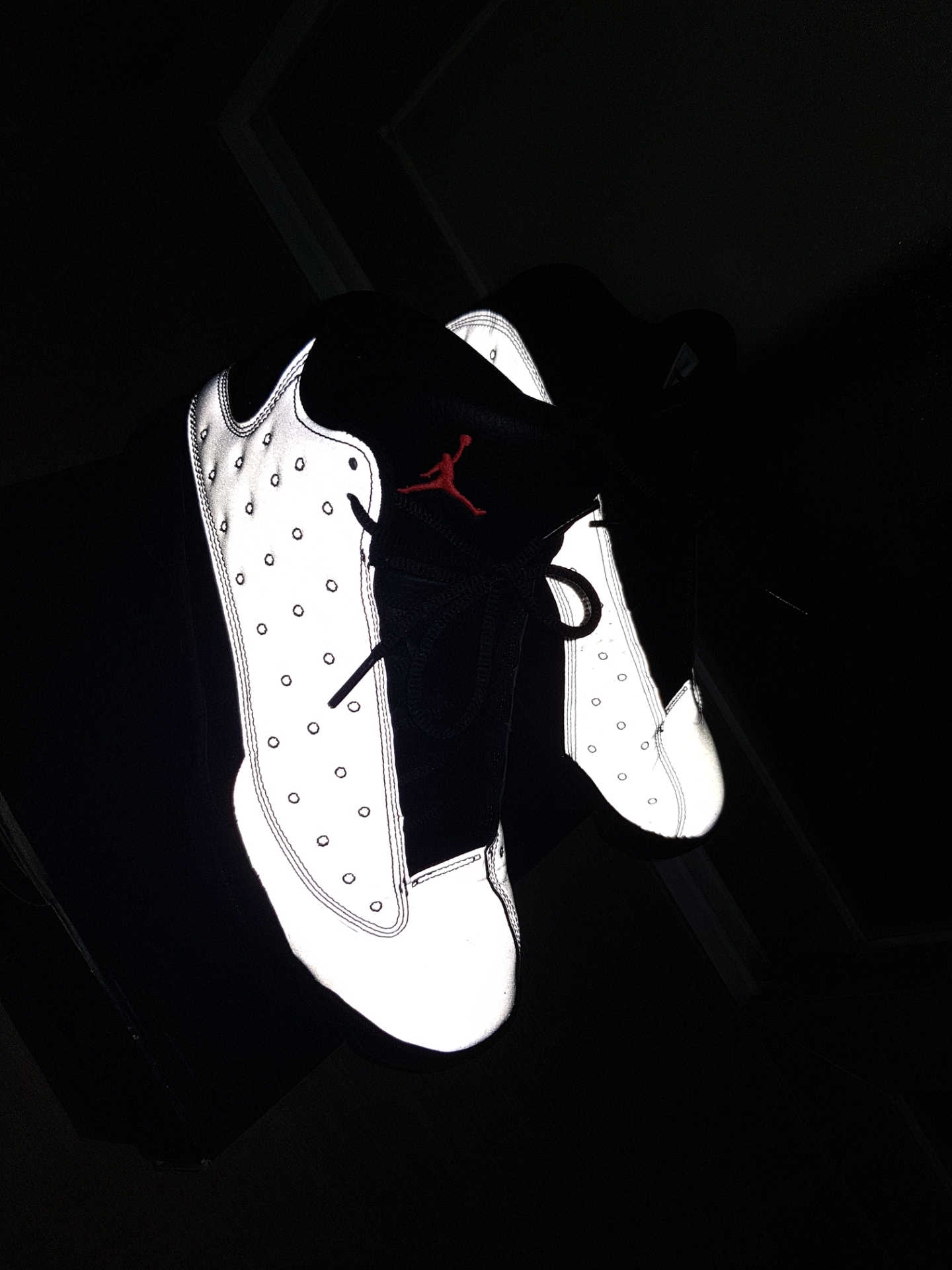 Jordan 13 Retro PRM 3M Reflective Silver 착용 스타일 - 2