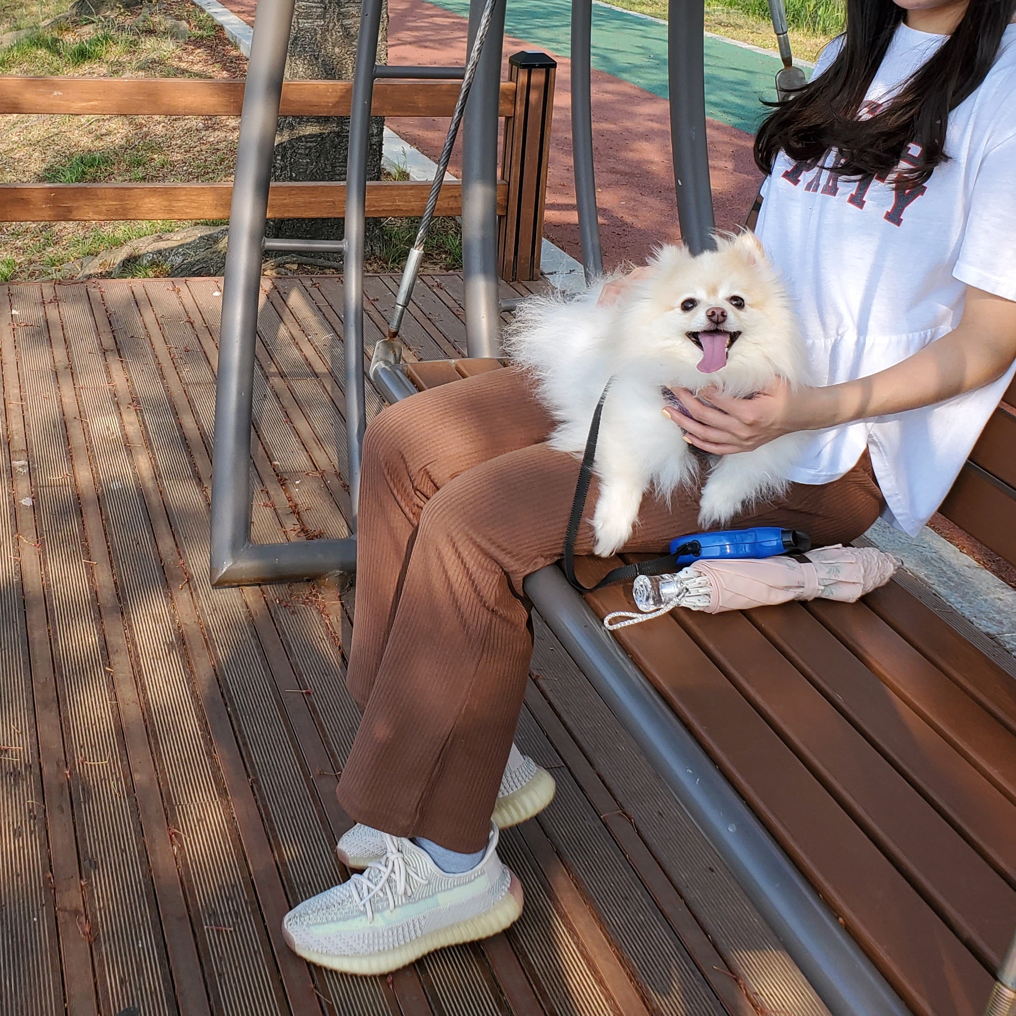 Adidas Yeezy Boost 350 V2 Citrin - Non-Reflective 착용 스타일