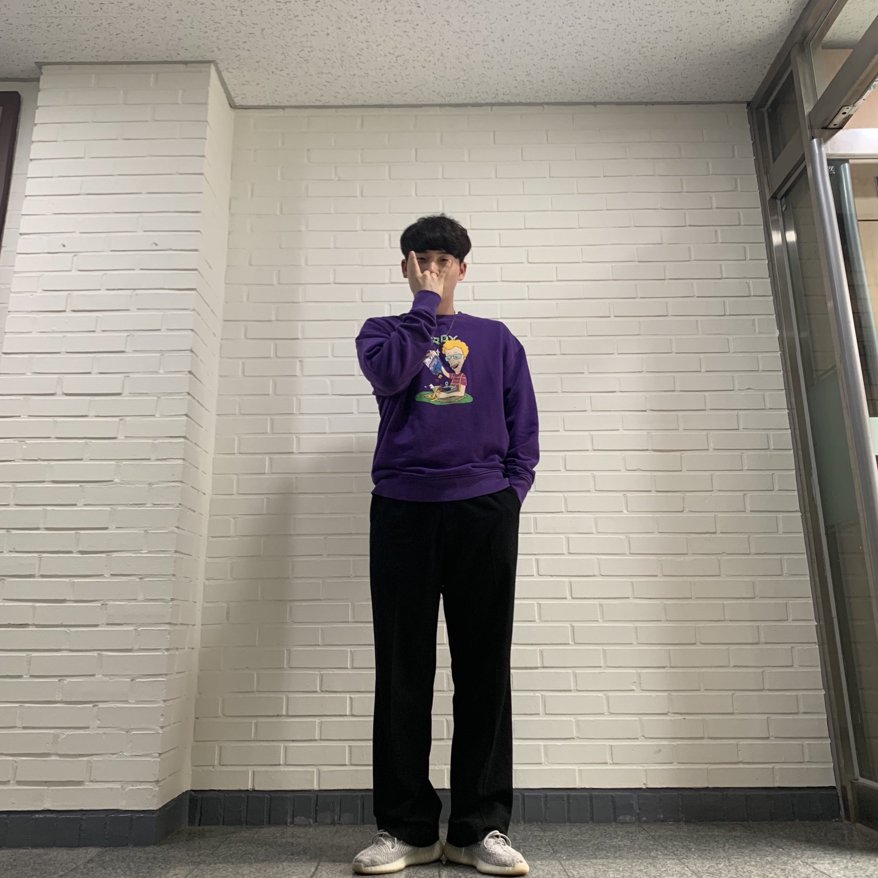 Adidas Yeezy Boost 350 V2 Static - Non-Reflective 2018 착용 스타일