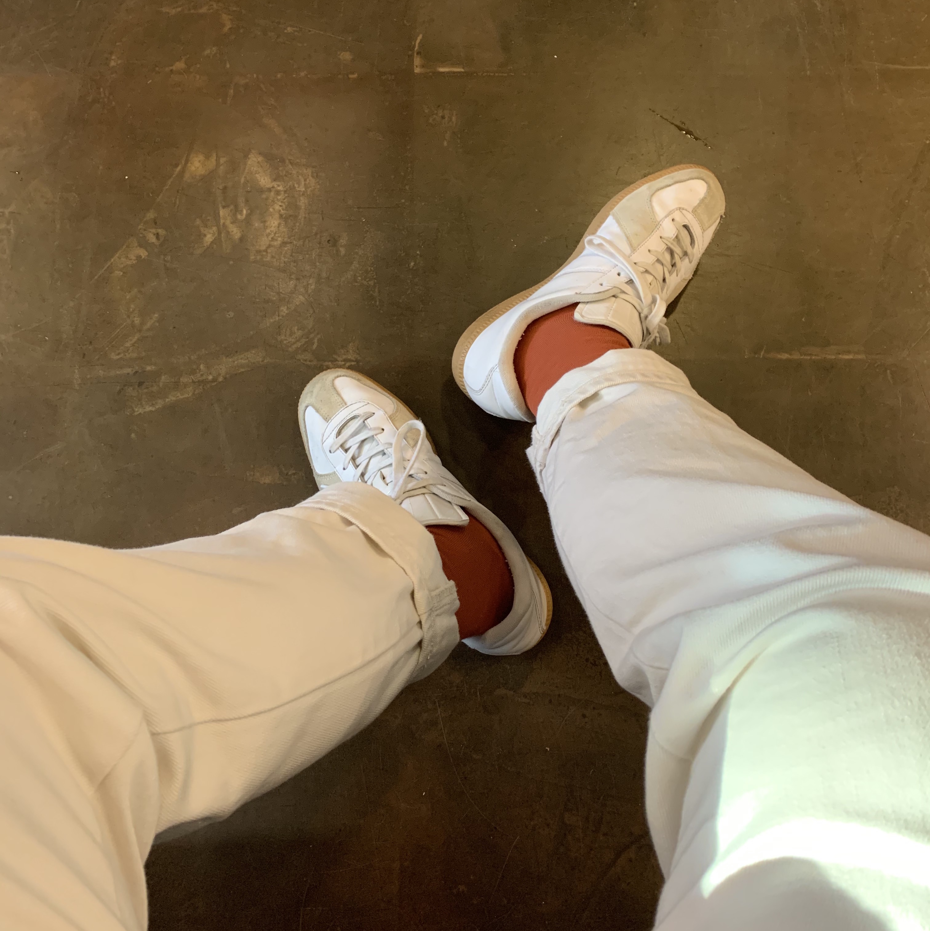 Adidas BW Army White 착용 스타일