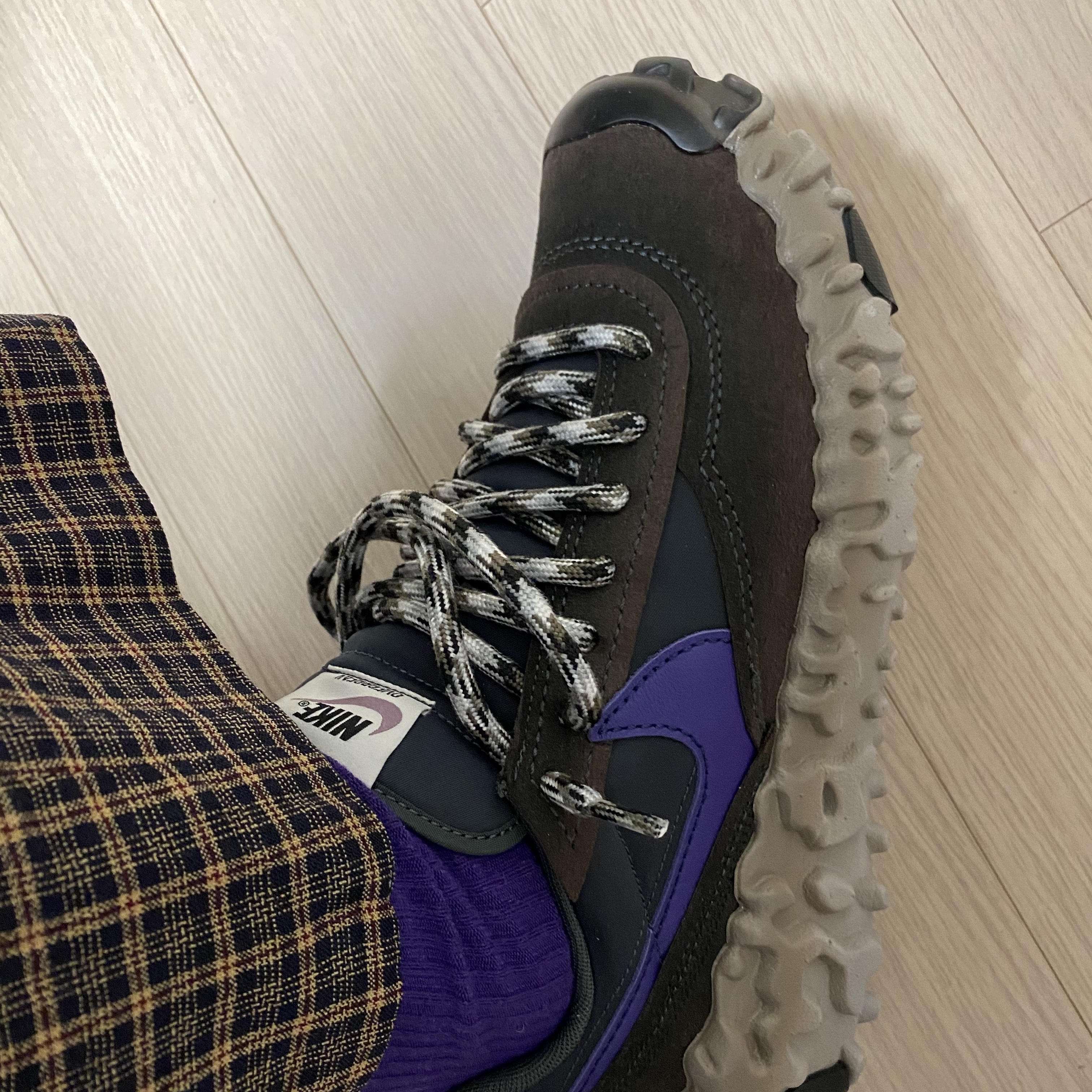 Nike Overbreak SP Baroque Brown 착용 스타일
