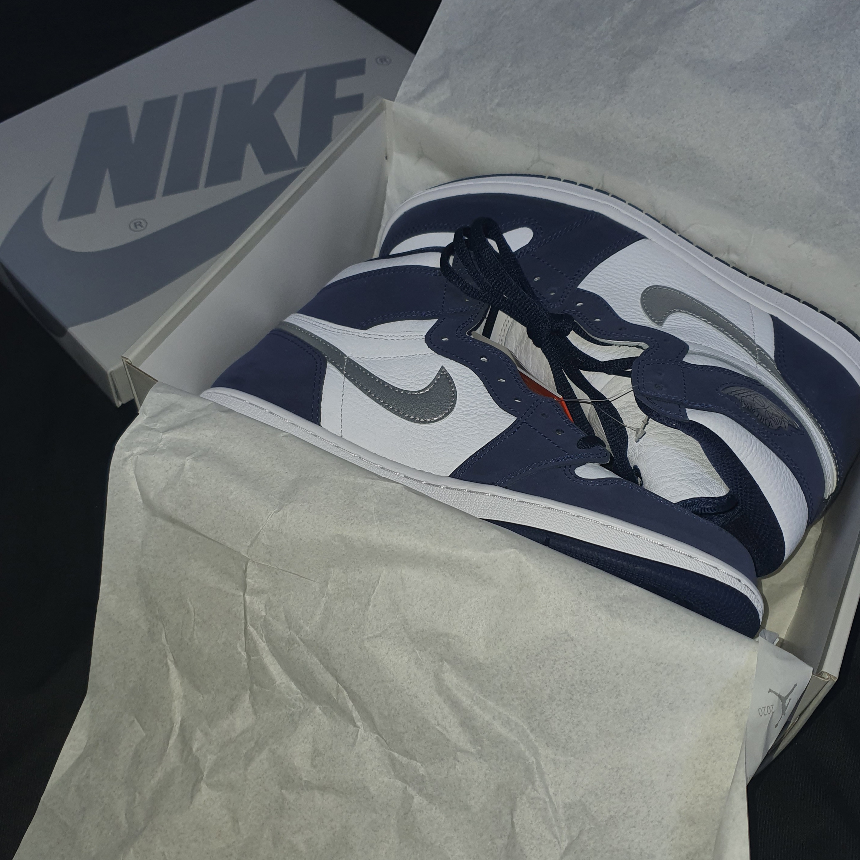 Jordan 1 Retro High OG CO.JP Midnight Navy 착용 스타일