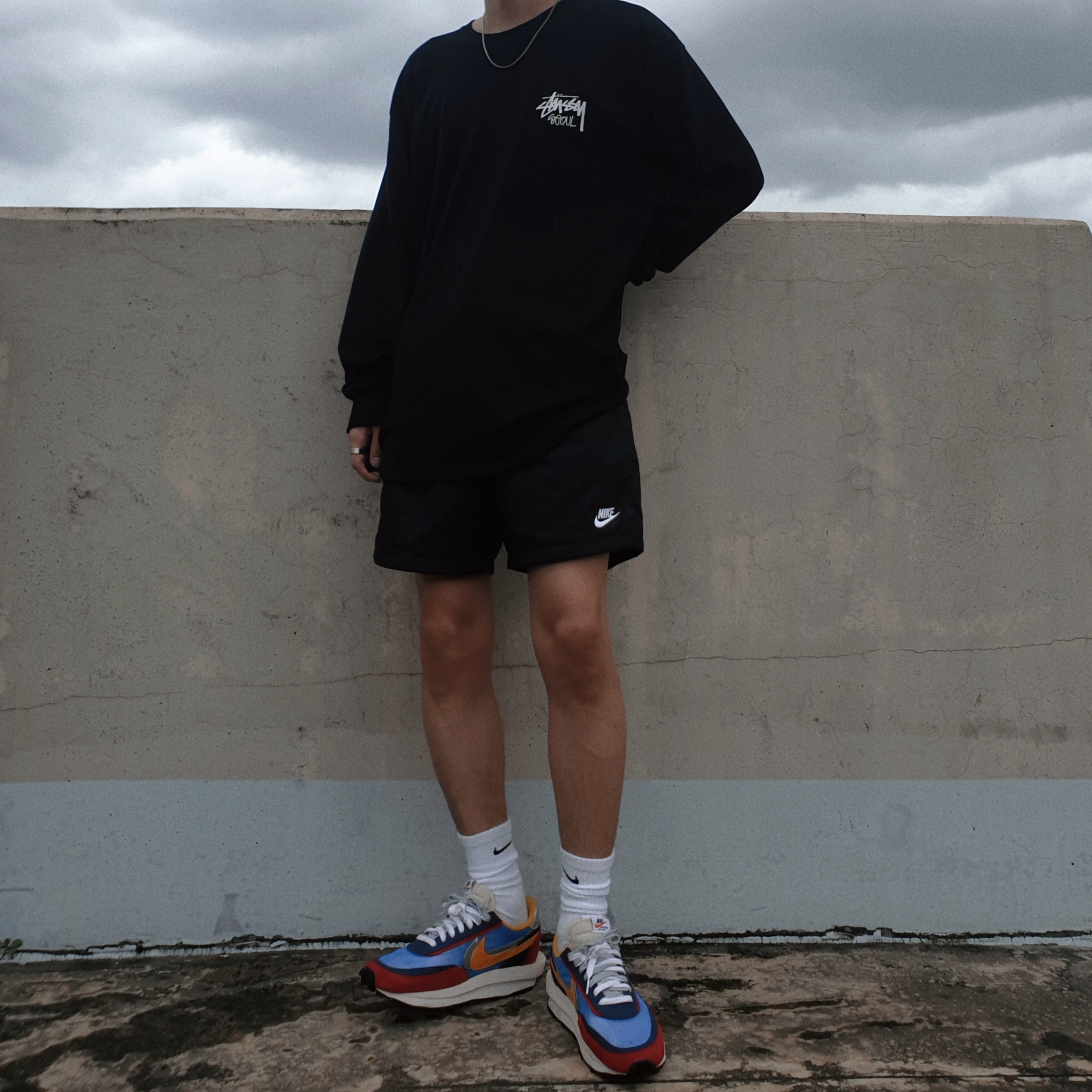 Nike x Sacai LDWaffle Blue Multi 착용 스타일