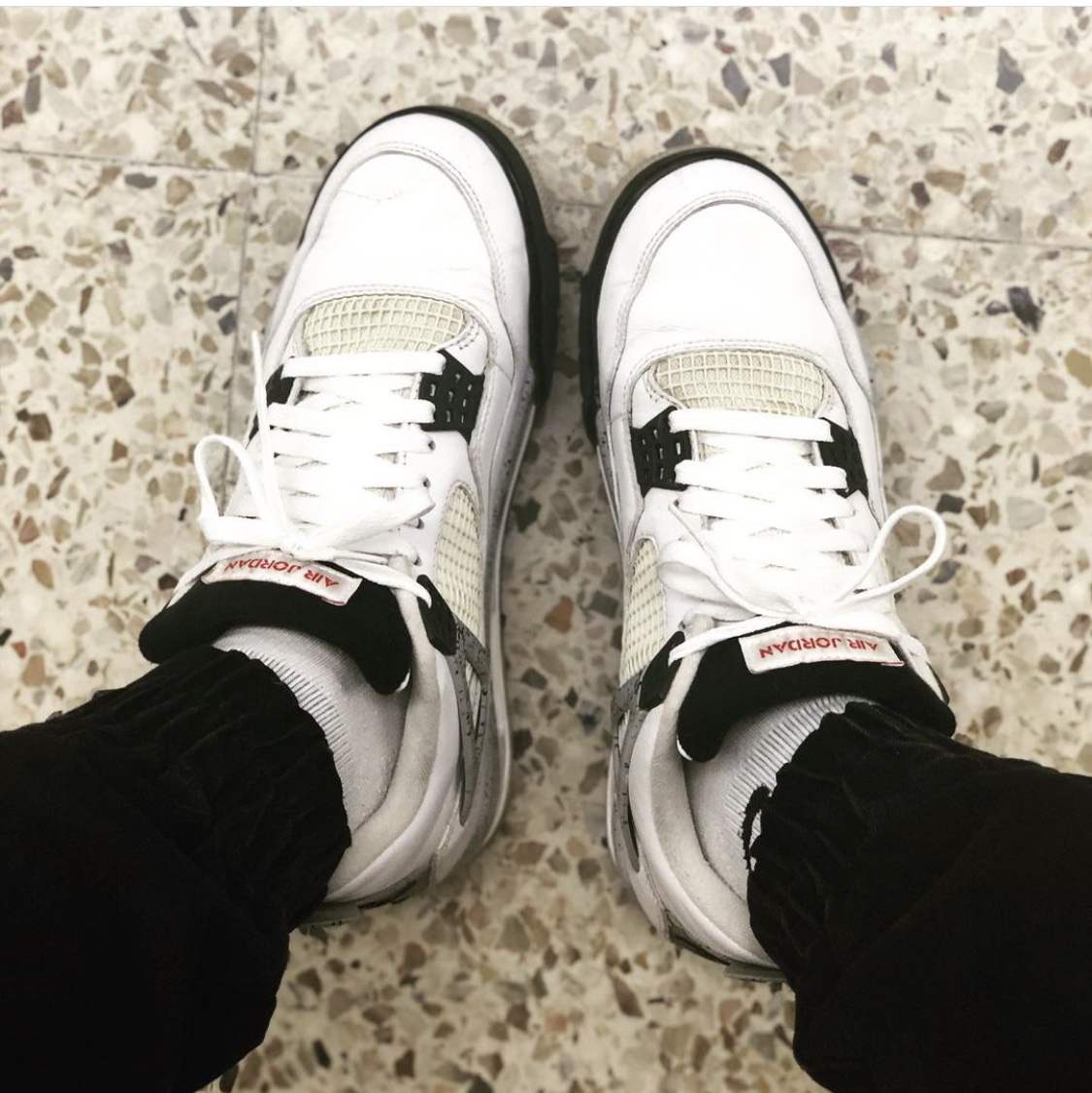 Jordan 4 Retro OG White Cement 2016 착용 스타일