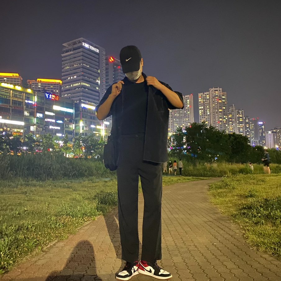 Jordan 1 Low Black Toe 착용 스타일