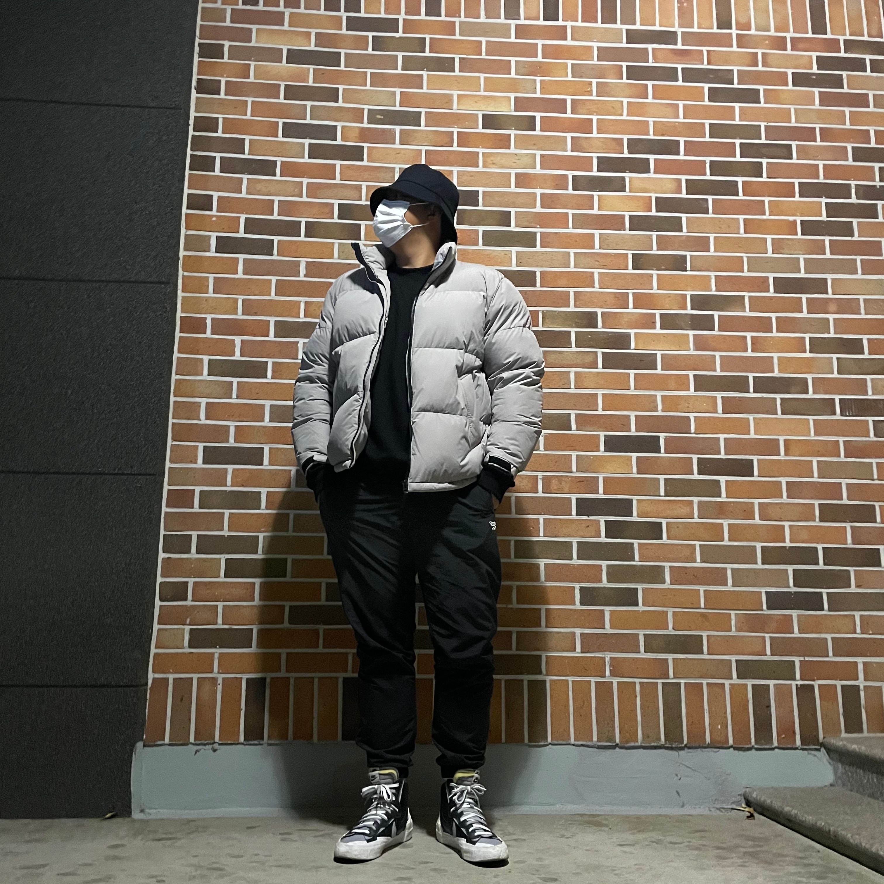 Nike x Sacai Blazer Mid Black Grey 착용 스타일