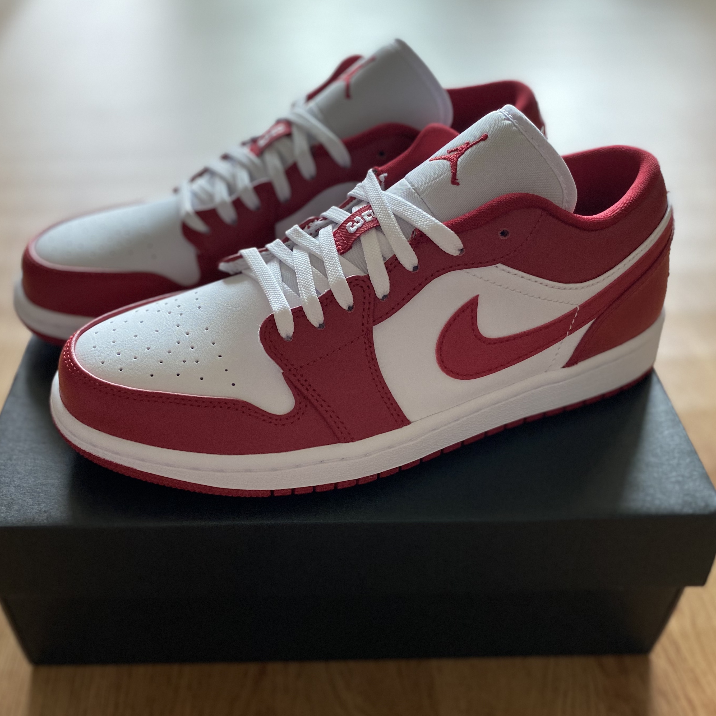 Nike x Stussy NRG BR LS Knit Top, Jordan 1 Low Gym Red White 착용 스타일 - 2