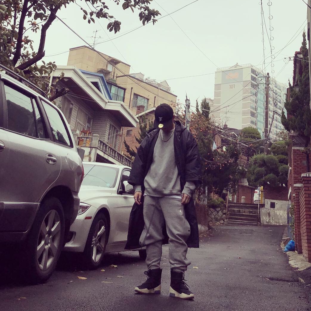NIke x Fear of God Air Fear of God 1 Black 착용 스타일